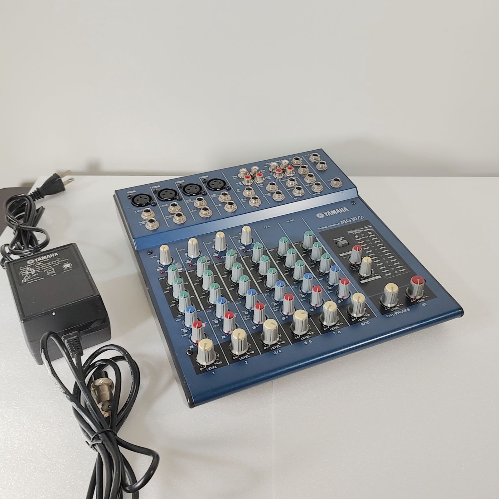YAMAHA 　MG10/2 アナログミキサー　（動作品） ジャンク品 ヤマハ ミキサー MG10/2