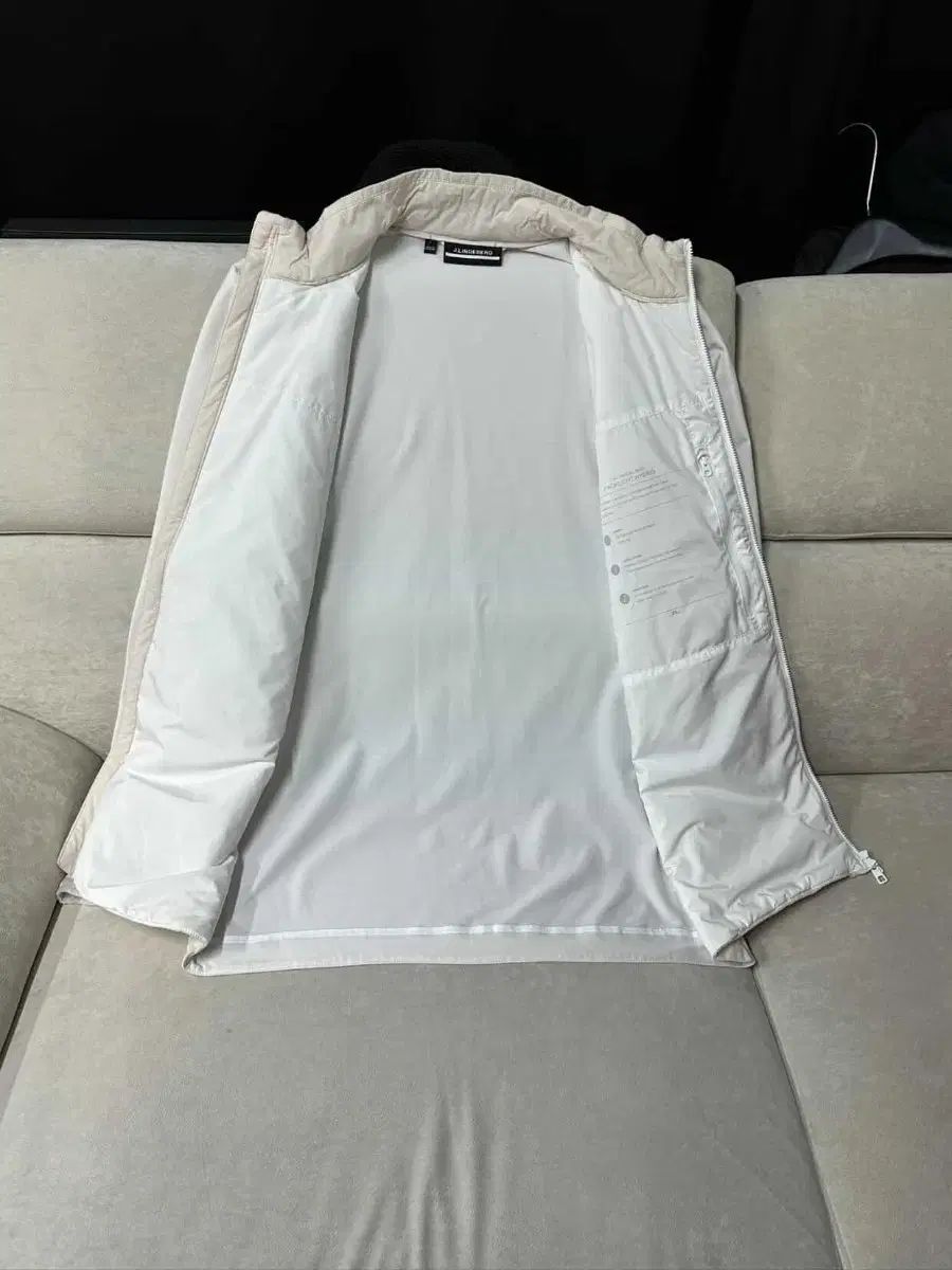 ヨドバシ.com J.LINDEBERG(J.リンドバーグ) ゴルフ メンズ ジャケット