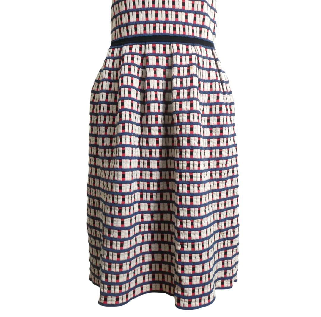 美品 FENDI フェンディ サイズ42 総柄 Aライン 膝丈 ウエストマーク