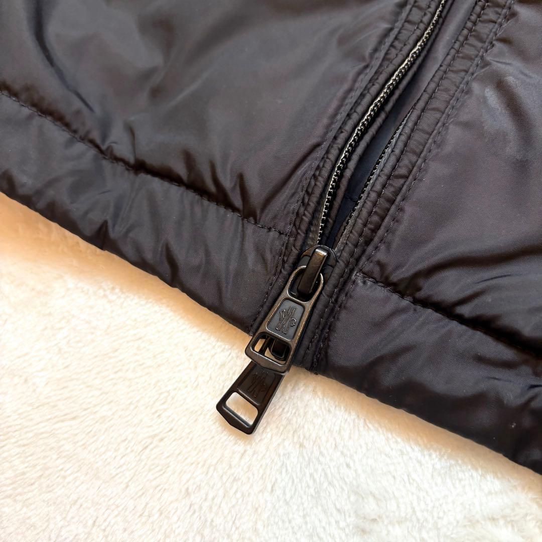 美品 MONCLER MASSEREAU テープロゴ ナイロンジャケット メンズ - メルカリ