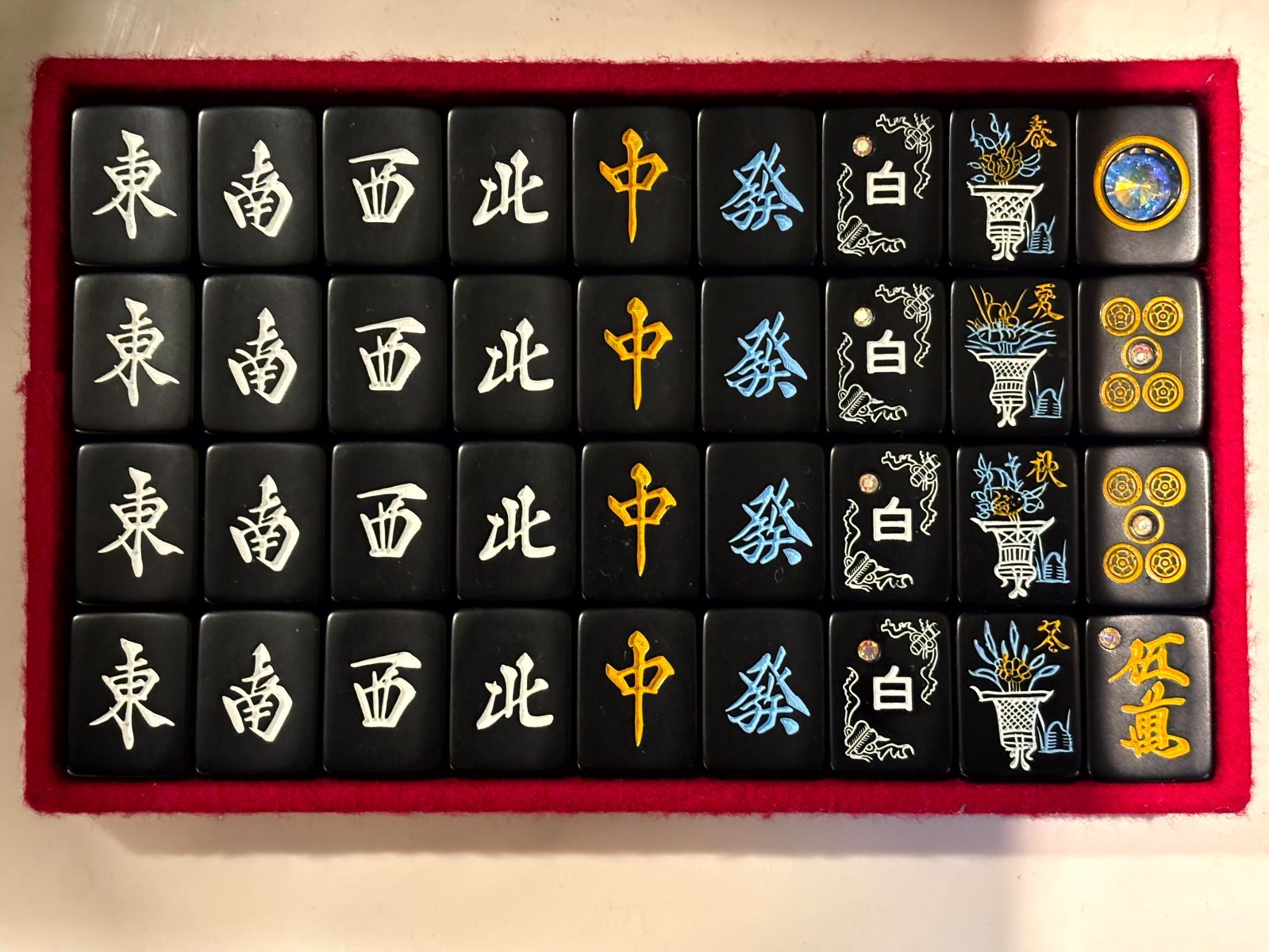 麻雀牌 ブラック 状態良好】龍が如く 麻雀牌 黒牌 マット付き SEGA 状態