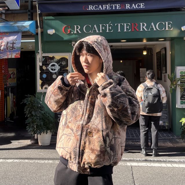 Carhartt/カーハート】アクティブジャケット “リアルツリー” - メルカリ