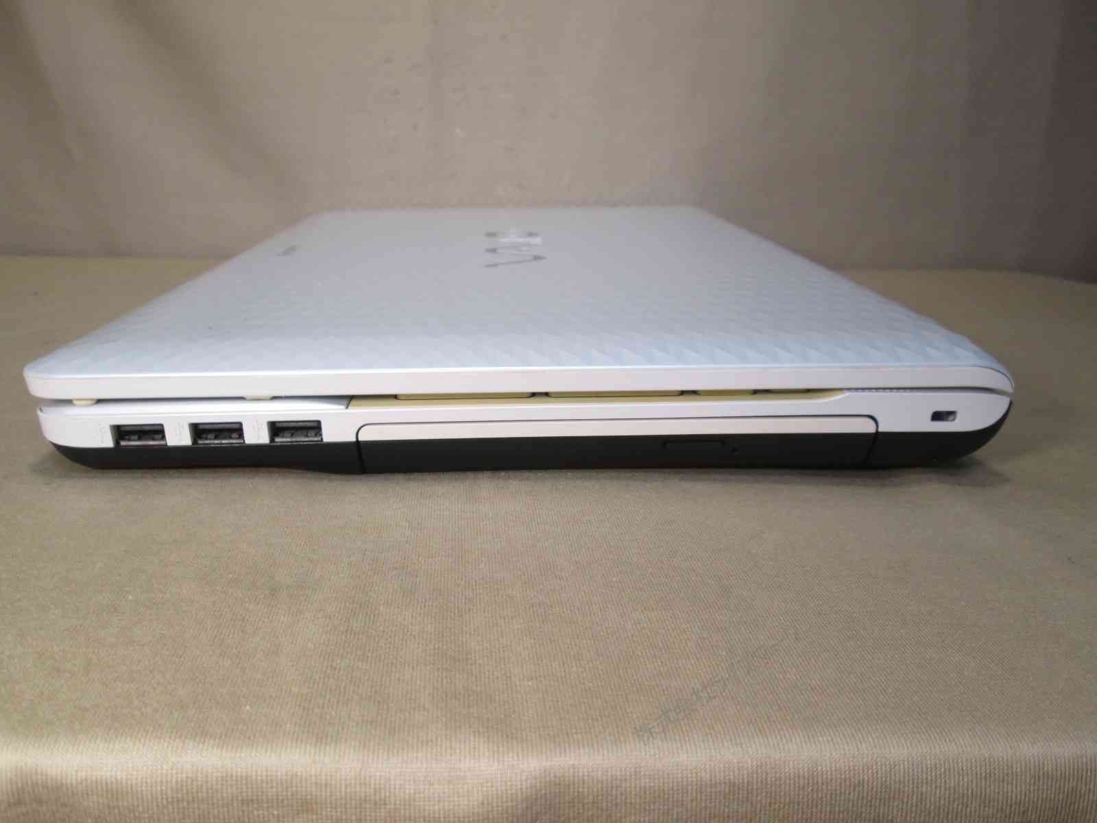 SONY VAIO VPCEH29FJ【Core i5 2430M】 【Windows7世代のPC 