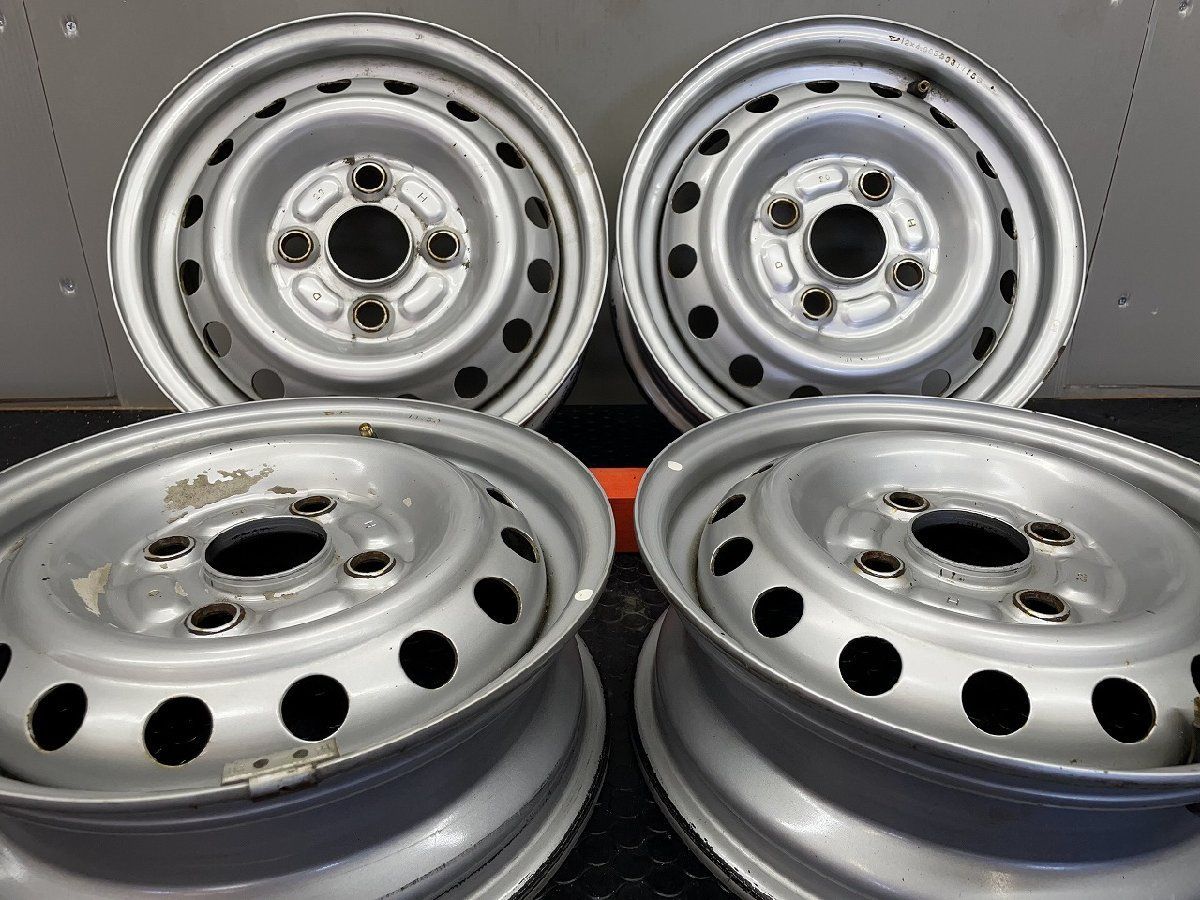 ダイハツ　12インチ　スチールホイール　ほぼ新品　pcd100 4j ダイハツ 純正ホイール 純正スチールホイール 12インチ 4本