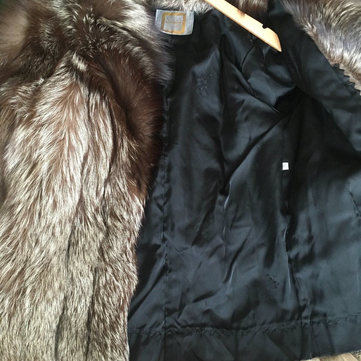 美品 SAGA FOX サガフォックス 毛皮 フォックス ロング ファー コート