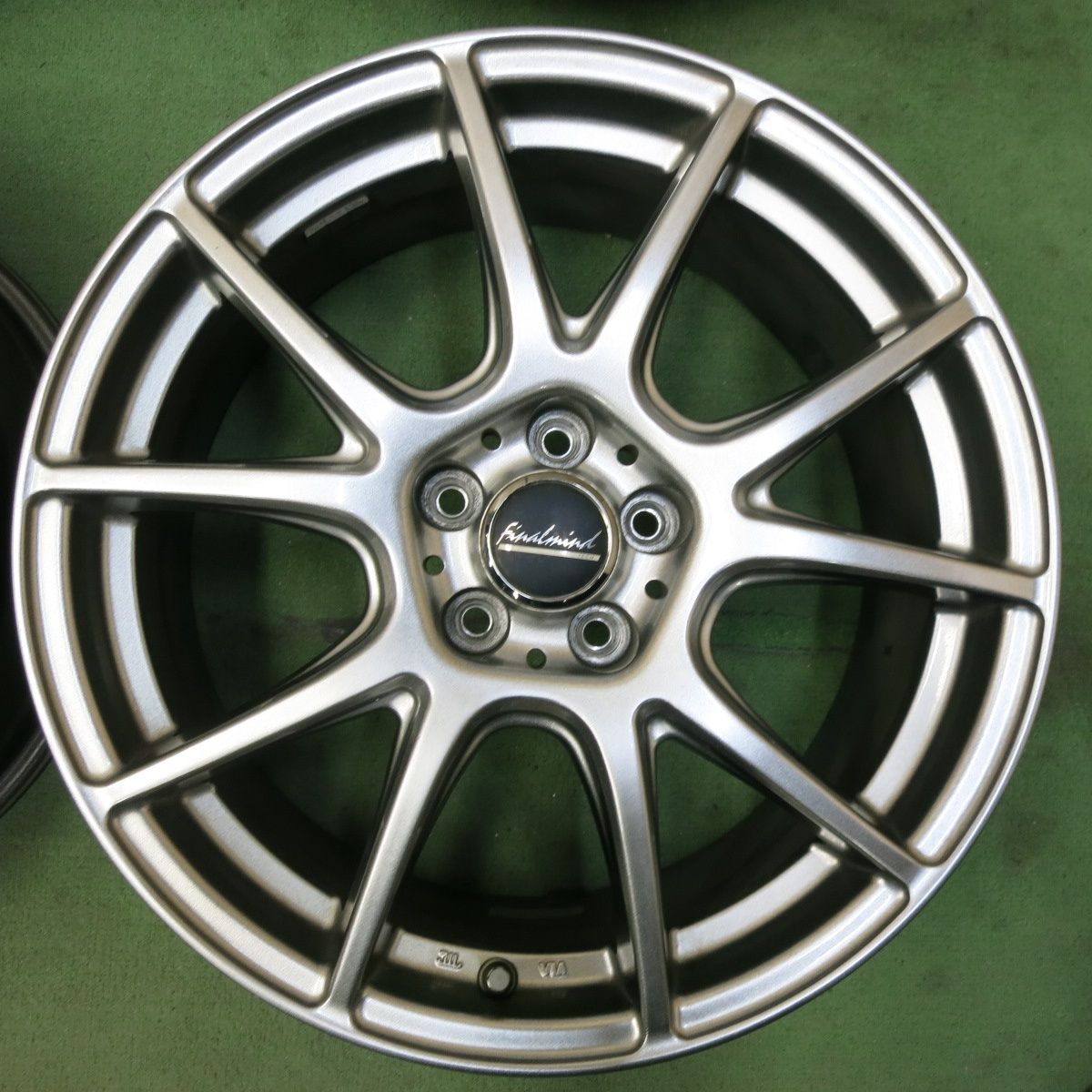 17×7J PCD100|5H