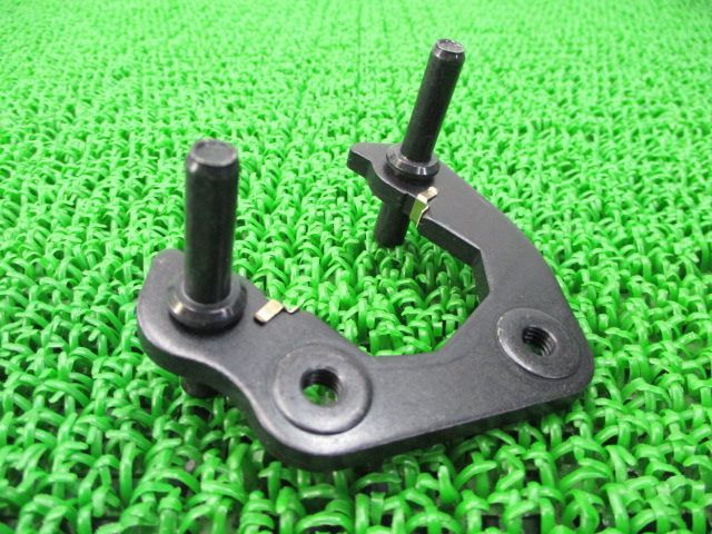 KDX125SR フロントキャリパーホルダー 在庫有 即納 カワサキ 純正 新品 バイク 部品 廃盤 在庫有り 即納可 車検 Genuine