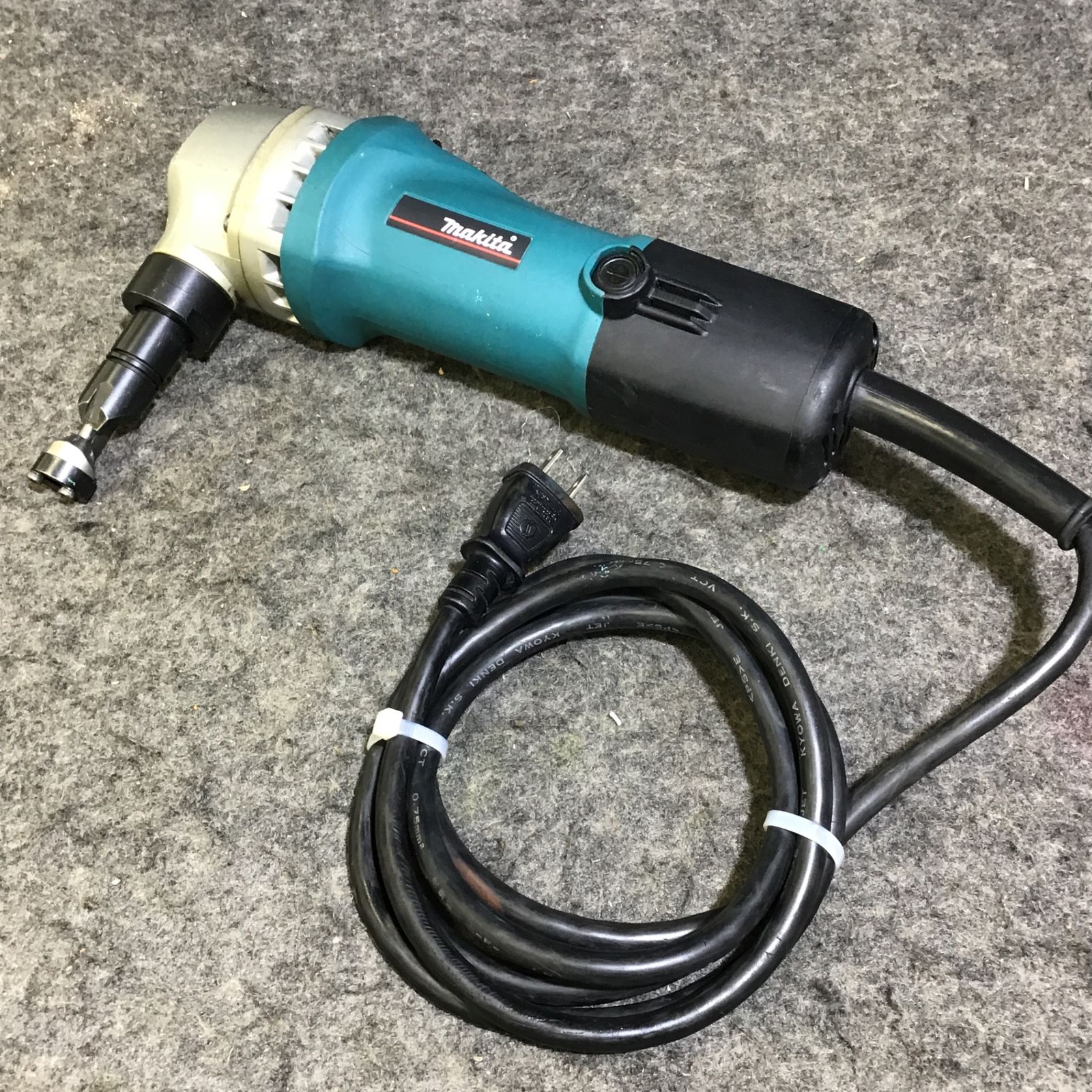 中古品】マキタ(makita) ニブラ JN1601【桶川店】 - メルカリ