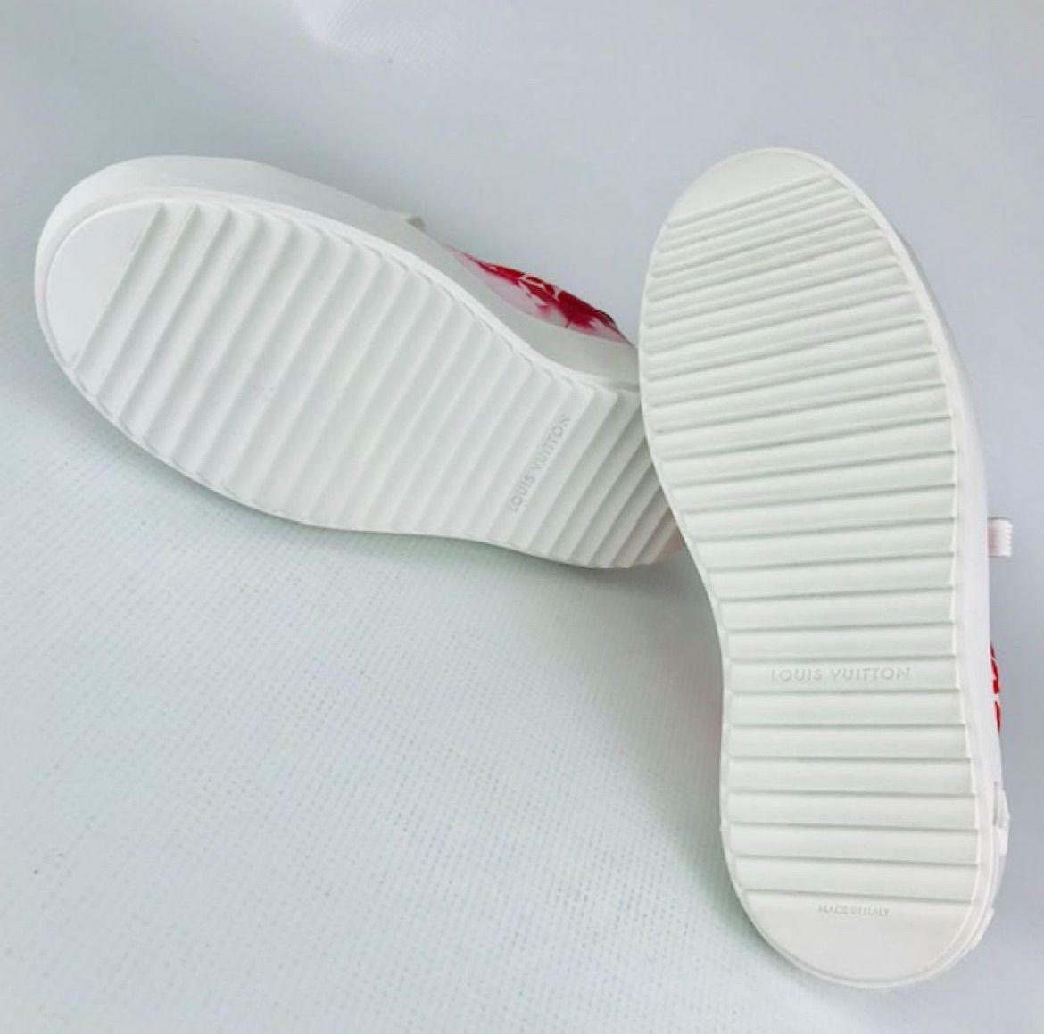 極美品☆LOUIS VUITTON・ルイヴィトン タイムアウトライン レディース