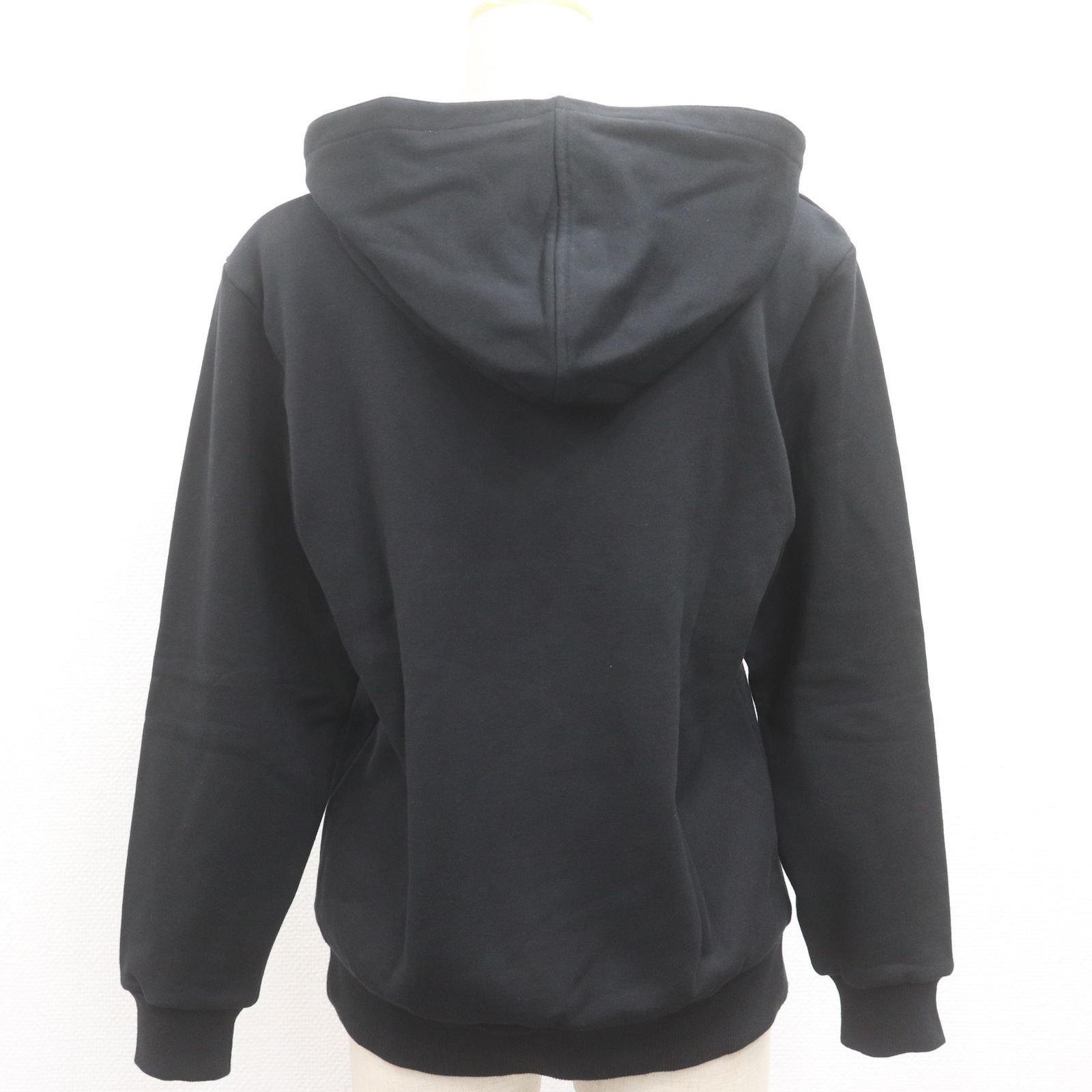 ITIIGEL8VV70 美品 Burberry バーバリー 黒 ロゴパーカー サイズ160A 