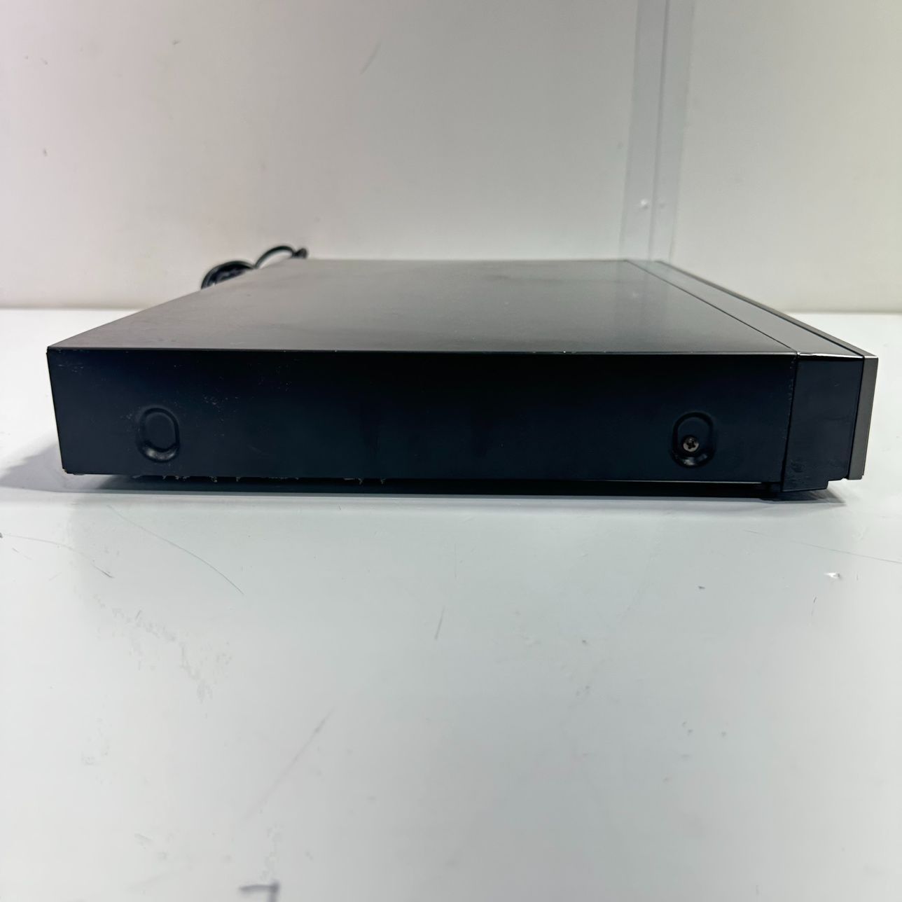 ● 美品 東芝 TOSHIBA ブルーレイレコーダー D-B305K Amazon | 東芝 320GB 2チューナー ブルーレイレコーダー VARDIA