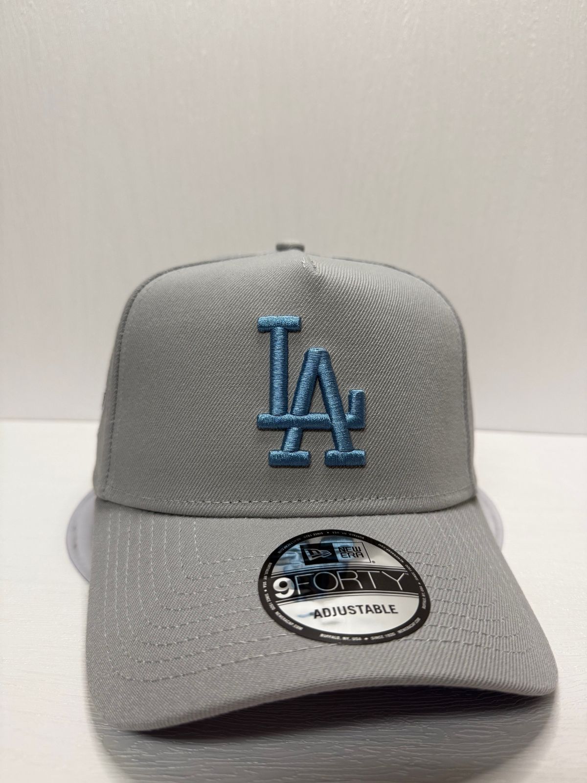Newera ロサンゼルスドジャース 40thアニバーサリー 9forty A-FRAME スナップバックキャップ グレーカラー