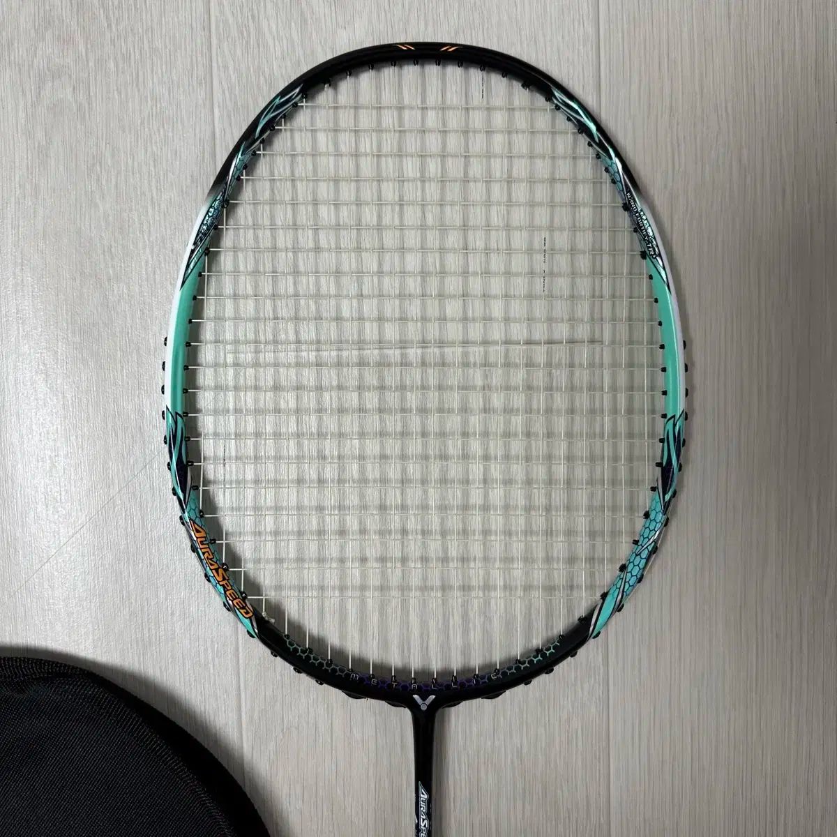 VICTOR（ビクター） オーラスピード 90K メタリック 4U 新東級戦艦