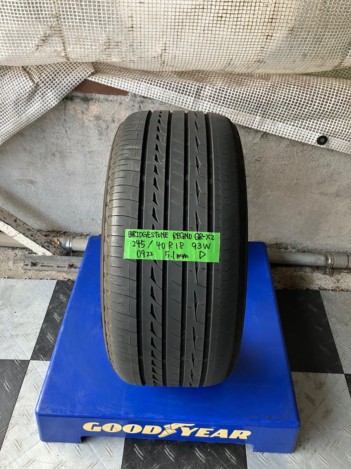 BRIDGESTONE REGNO GR-XⅡ 245 45R18 2本 送料込み] 245/40R18 93W