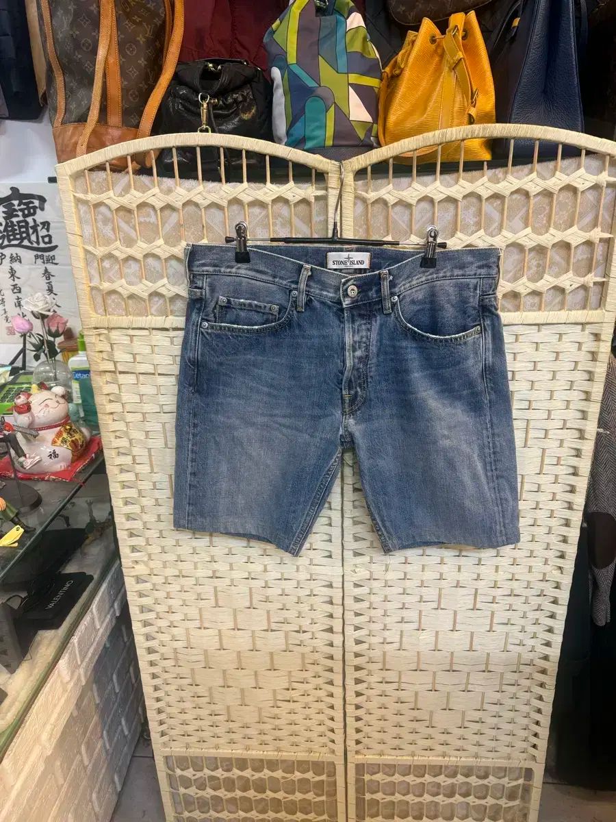 33 STONE ISLAND ストーンアイランド デニム ハーフパンツ