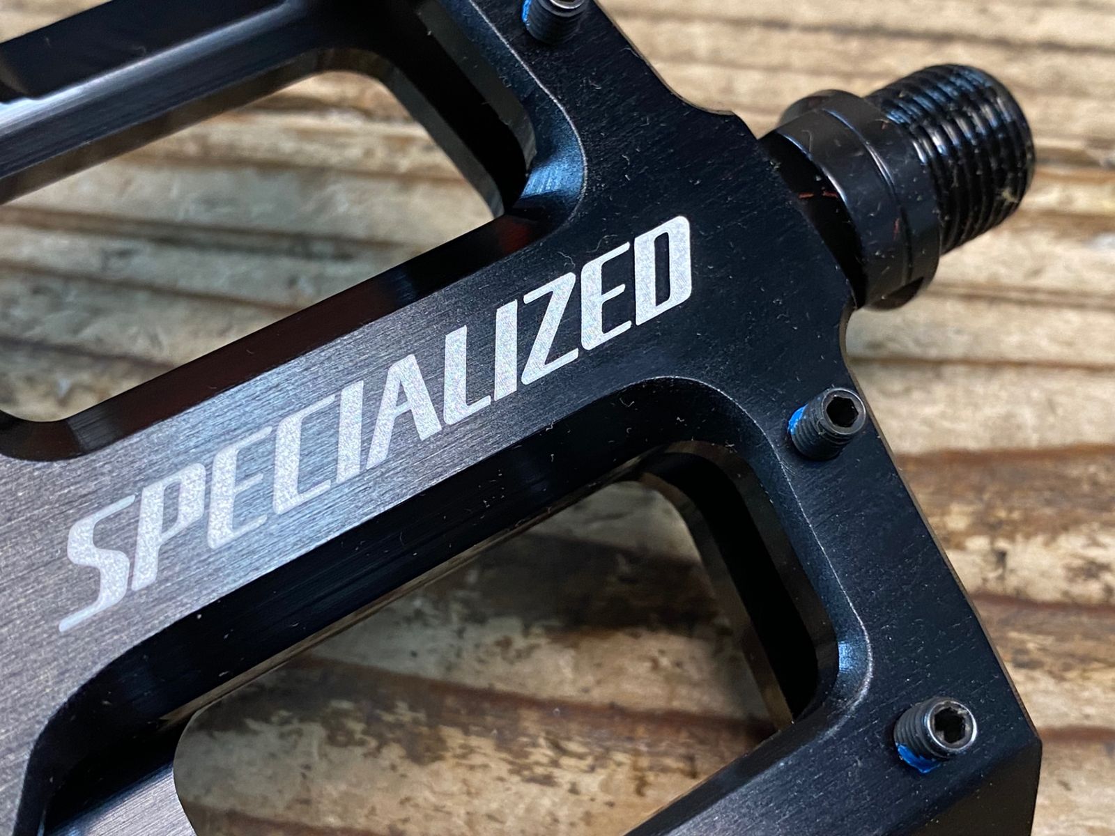 スペシャライズド SPECIALIZED