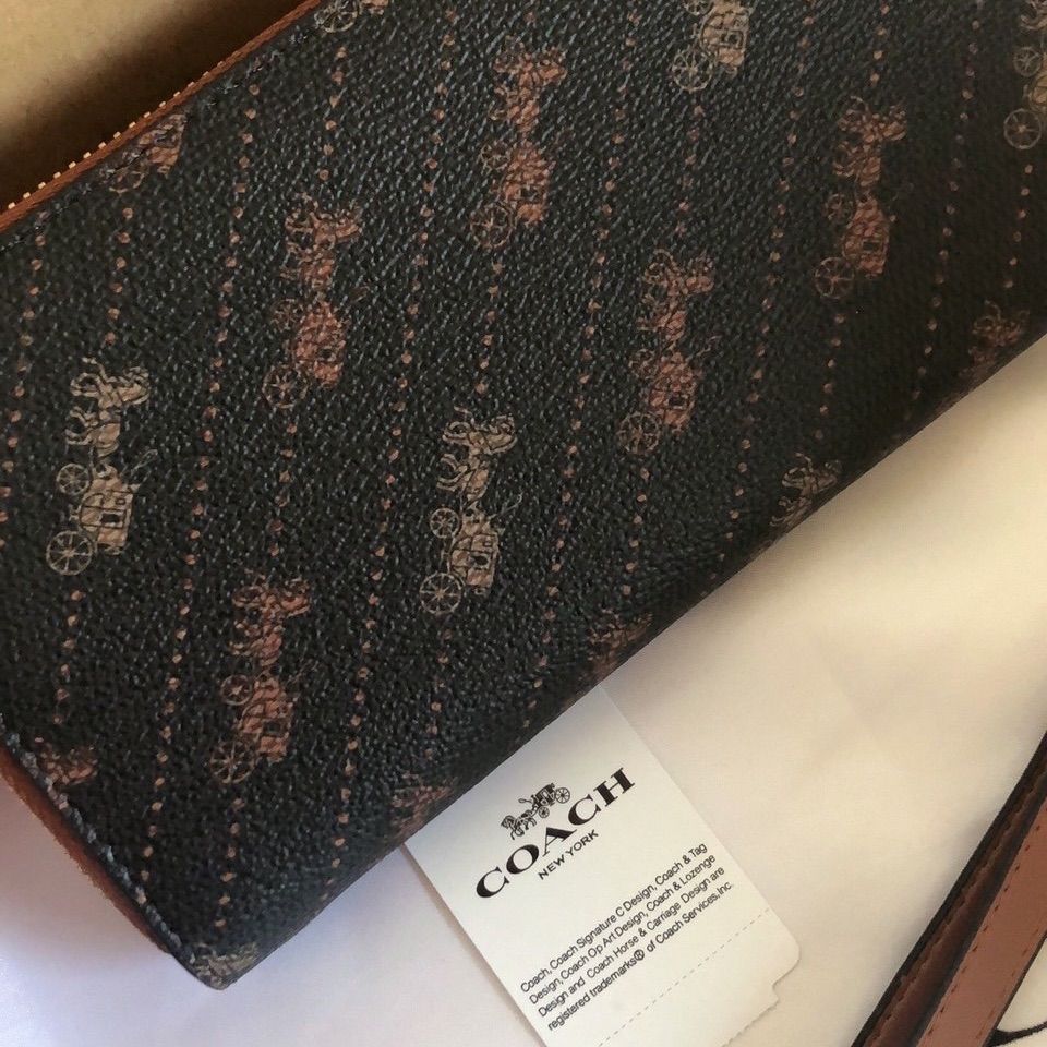 COACH ホースアンドキャリッジ ストラップ付き長財布 ブラック×ブラウン系