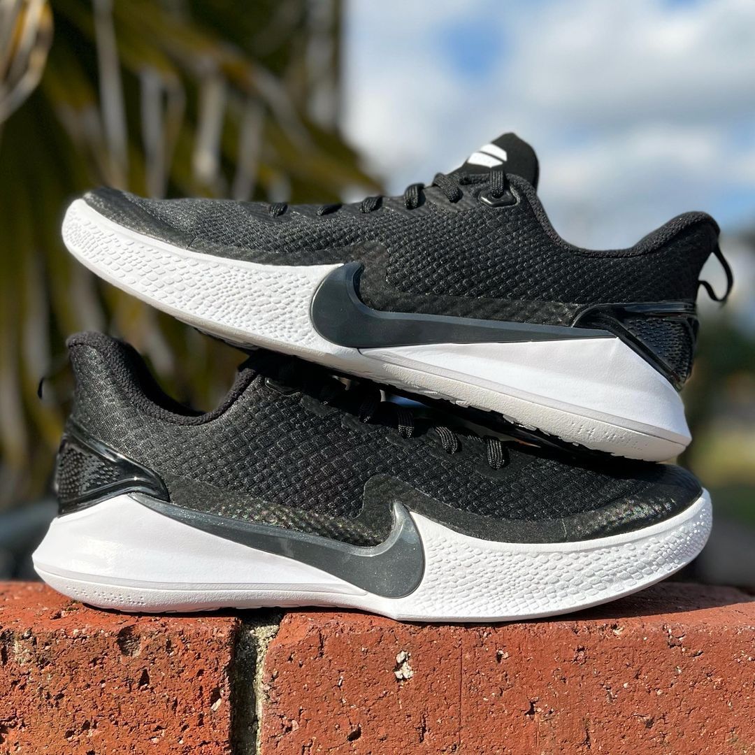 Kobe mamba focus black/anthracite-white best sale