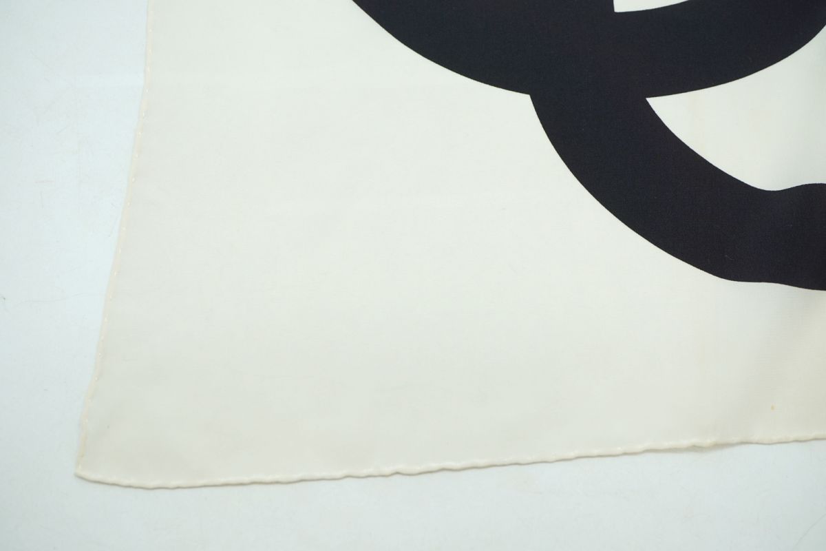 シャネル 大判 スカーフ ココマーク シルク100% スクエア