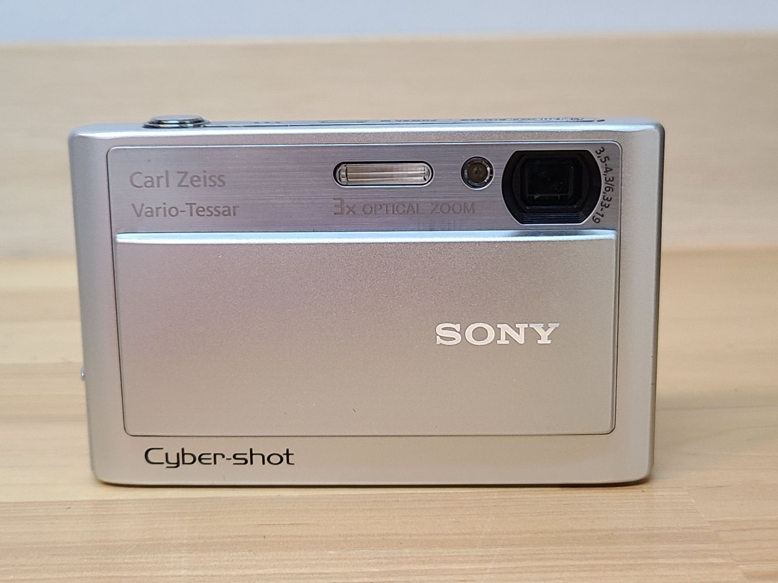 デジカメ SONY サイバーショット DSC-T20 シルバー 本体 充電器