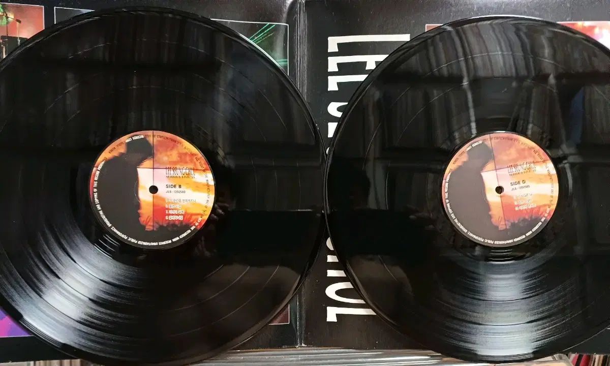 93 初年度 イ スンチョル LP 2LP サインブック Serious Live NM WWW_TRAVELLANDINDIA_COM