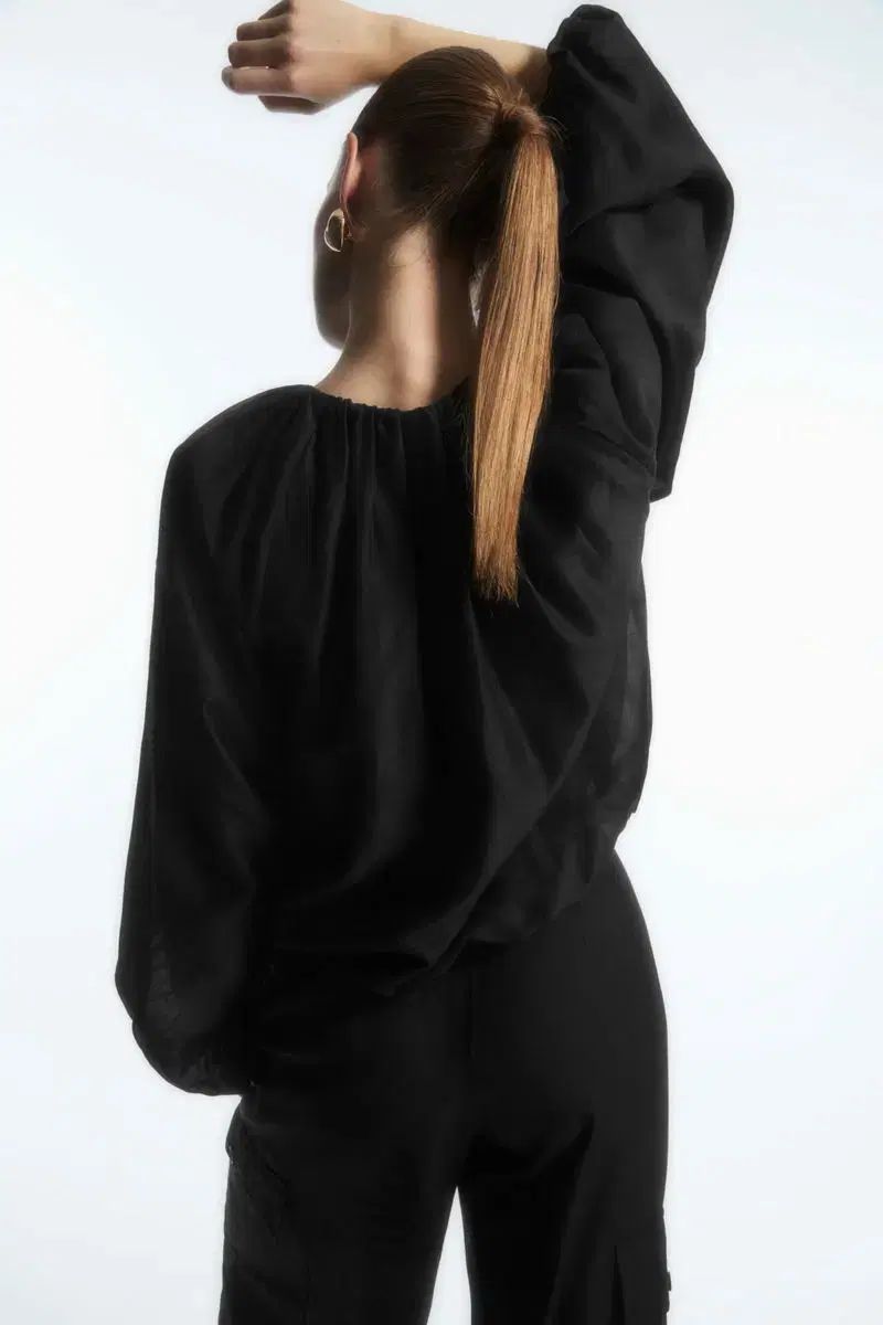  Cos コス パラシュート ブラウス 黒 長袖 シャツ ブラウス