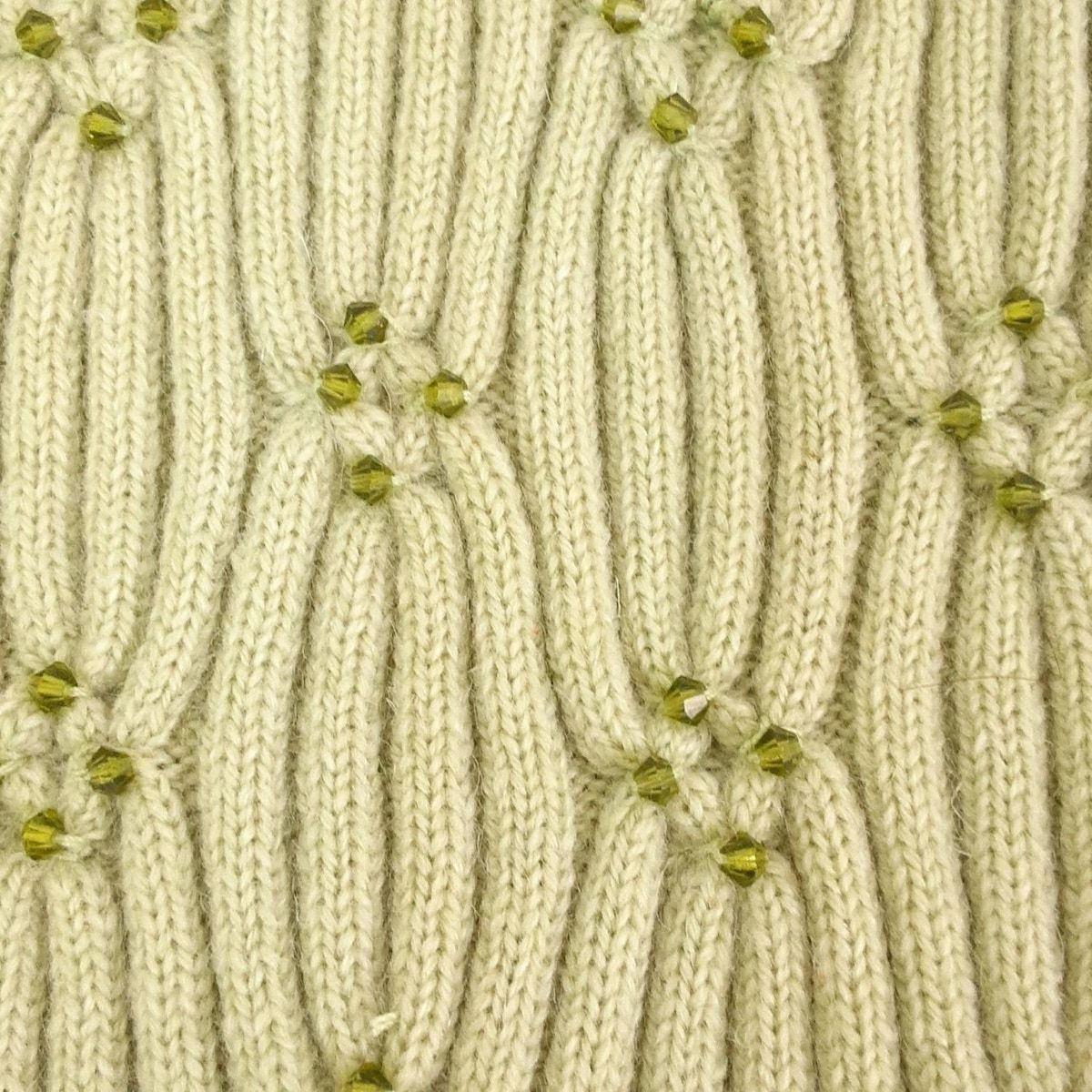 ライトグリーン ハイネック