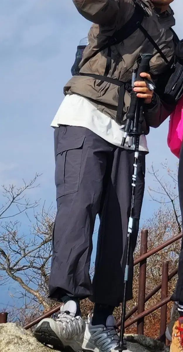 サロモン（SALOMON） SHKout CORE パンツ LC2423100 サロモン（SALOMON