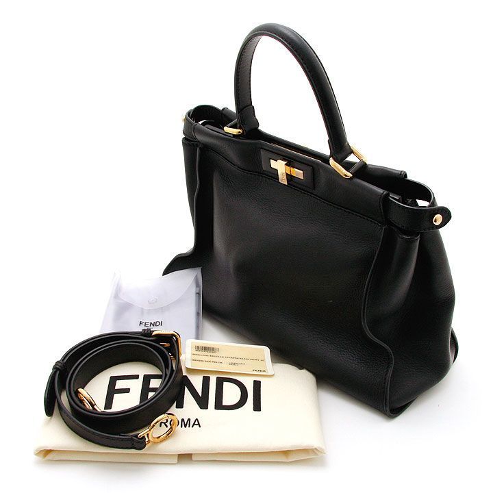 フェンディ FENDI ピーカブーゴールド金具レザー革バッグ黒