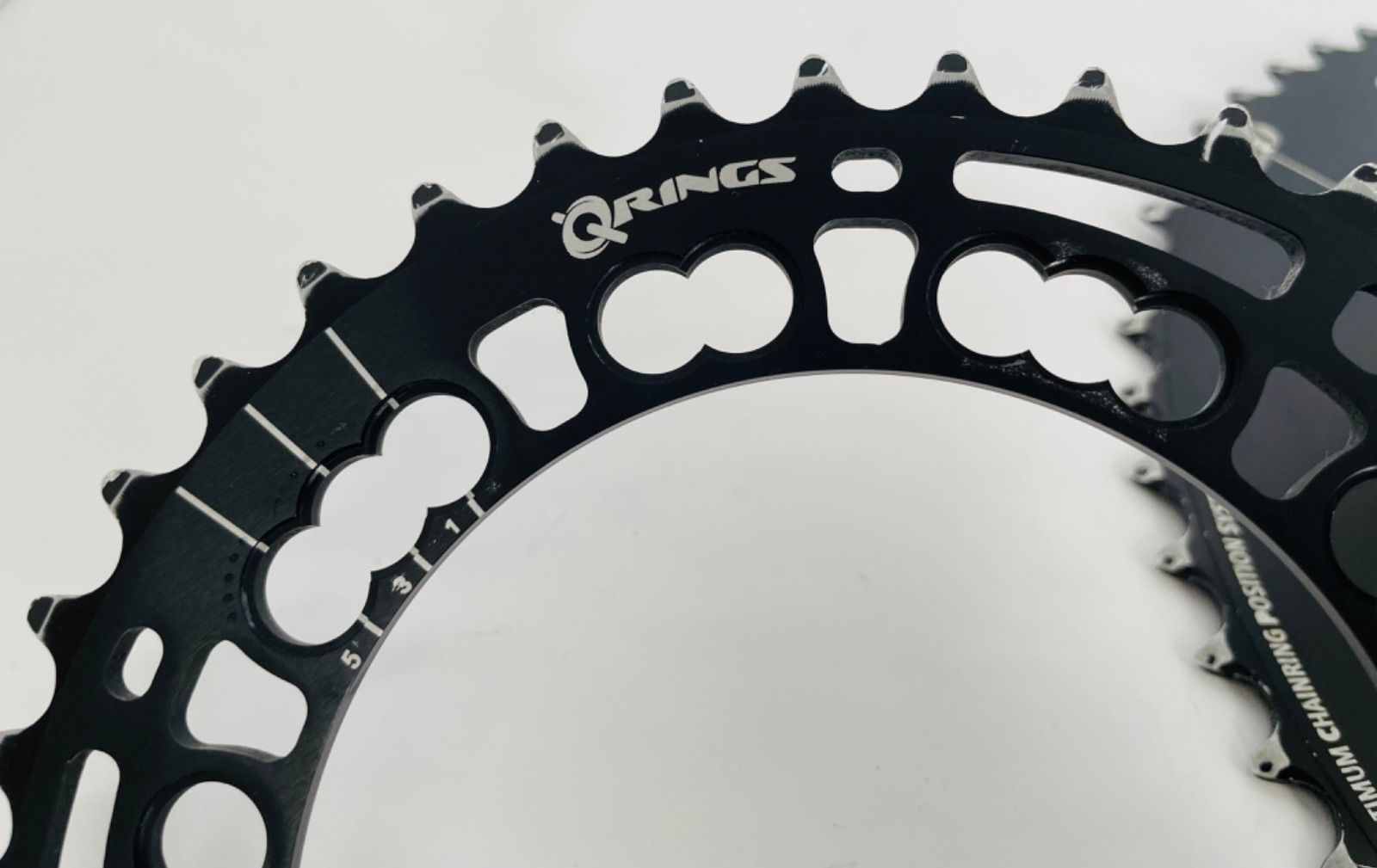 ★値下げ★Rotor QRINGS 53-39T 11S 楕円チェーンリング ROTOR ローター Q-RINGS 53-38T 楕円チェーンリング 11s - メルカリ