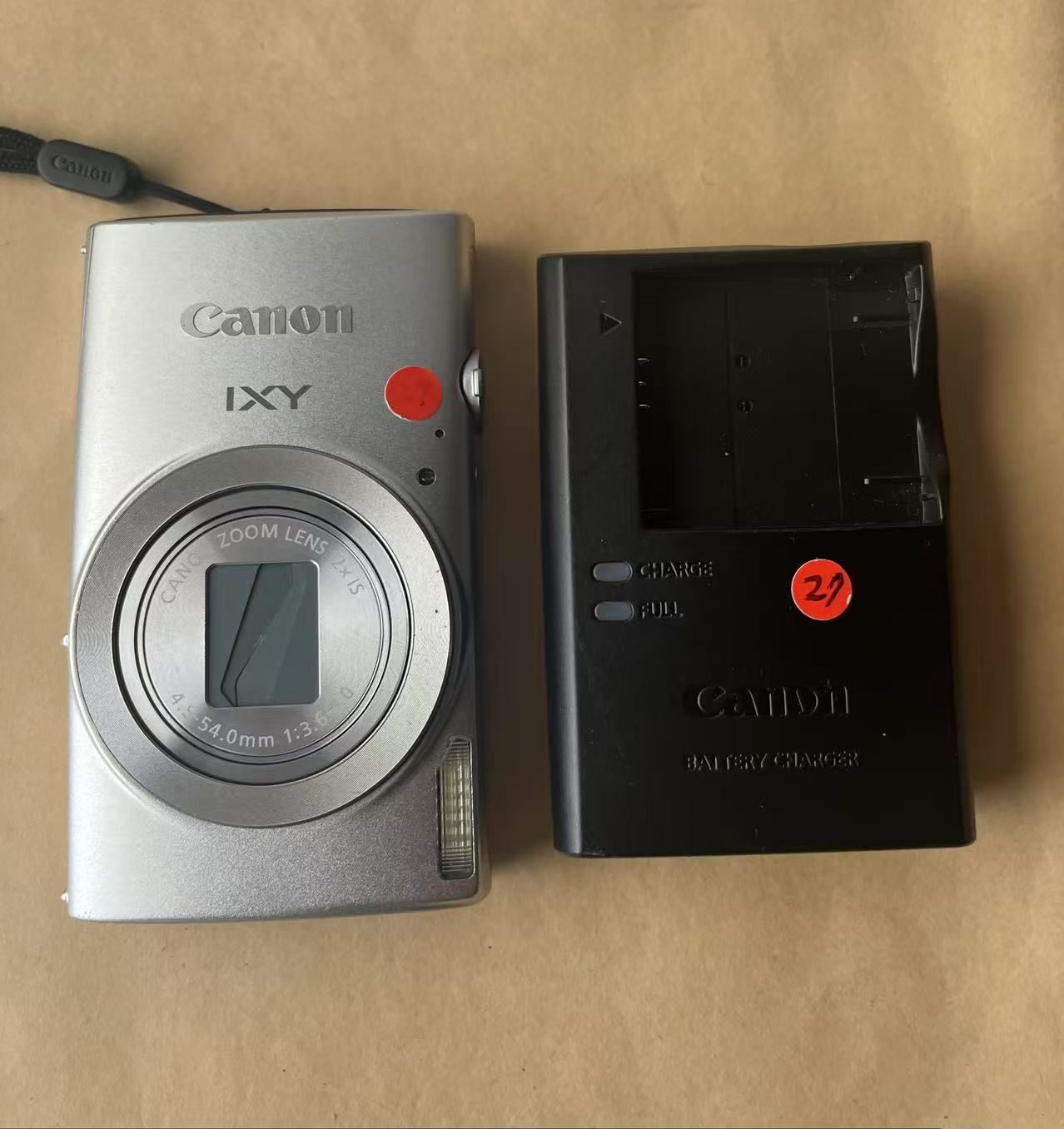 Canon IXY 170 コンパクトデジタルカメラ 本体⁄バッテリー⁄充電器