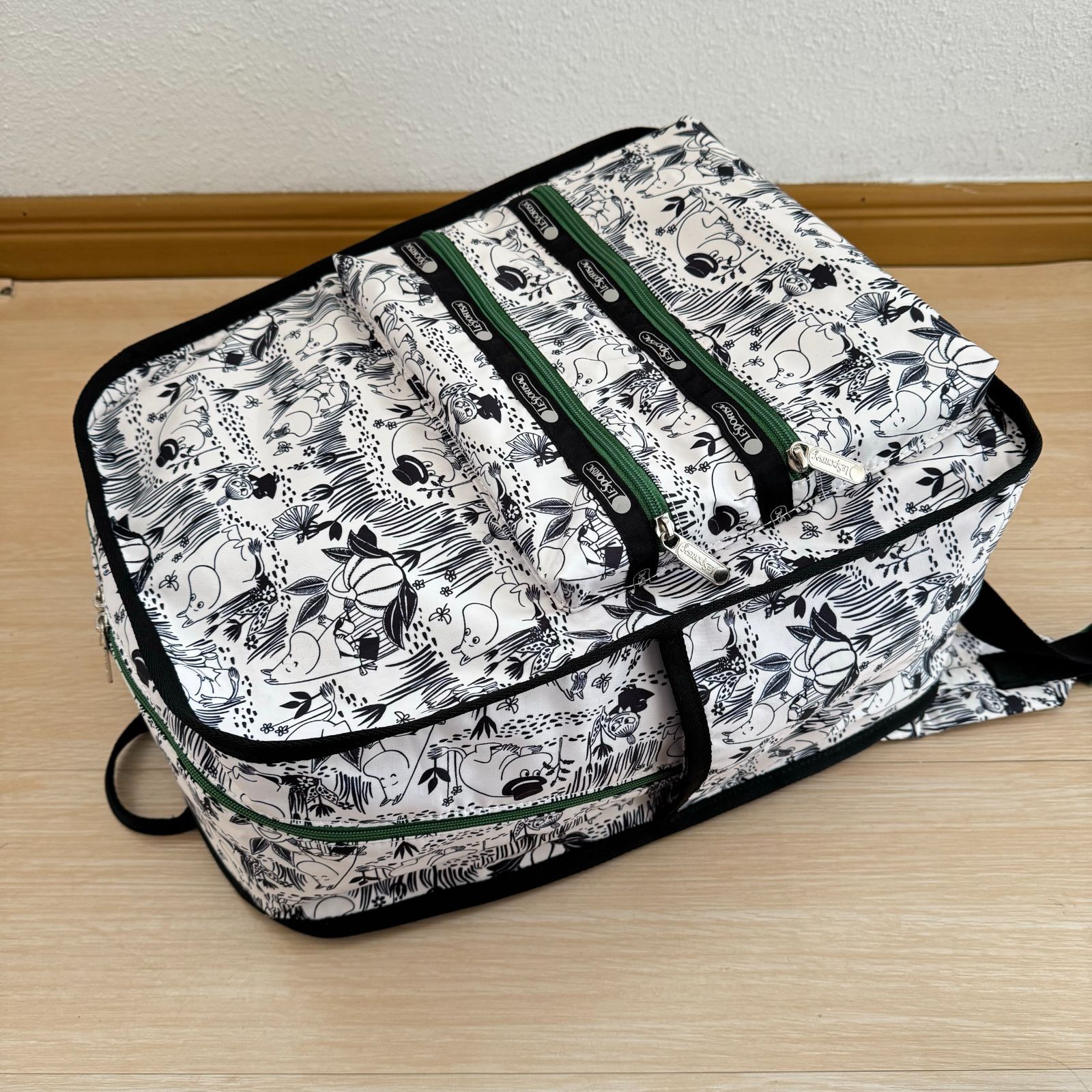 LeSportsac レポータブル ムーミン 大容量 パソコン リュックサック 