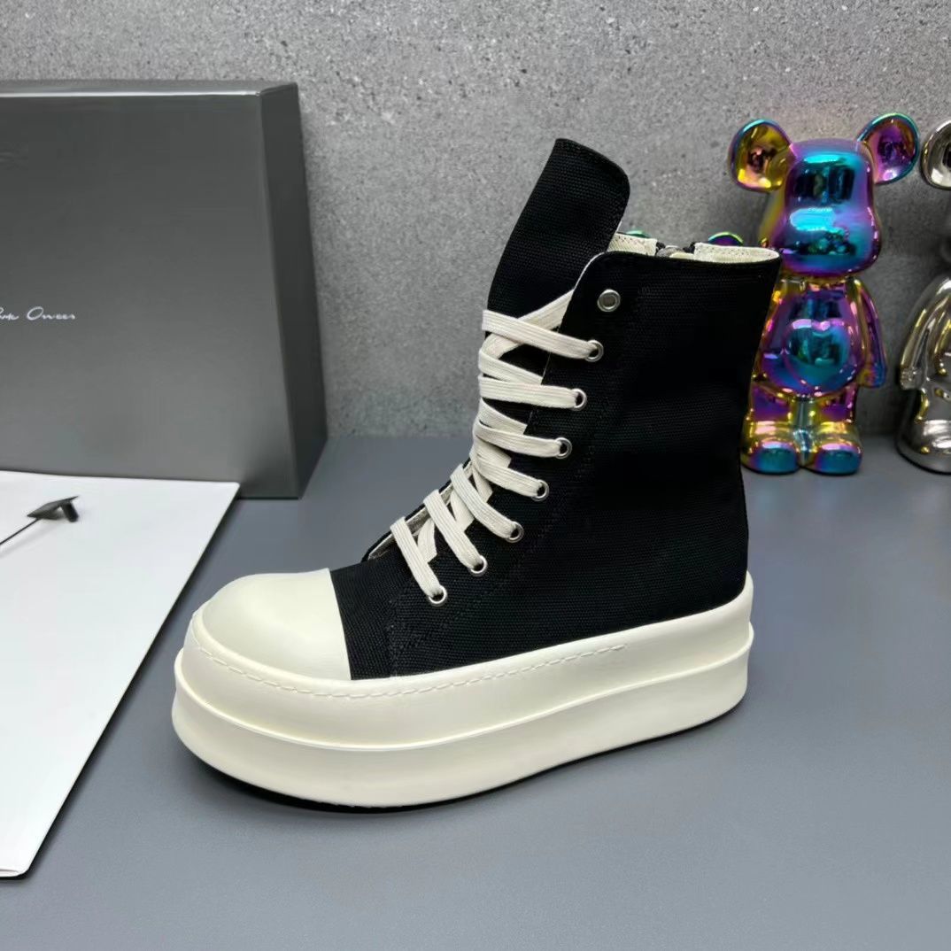 新品、未使用 メガバンパー Rick Owens ハイカット スニーカー 牛革 シューズ