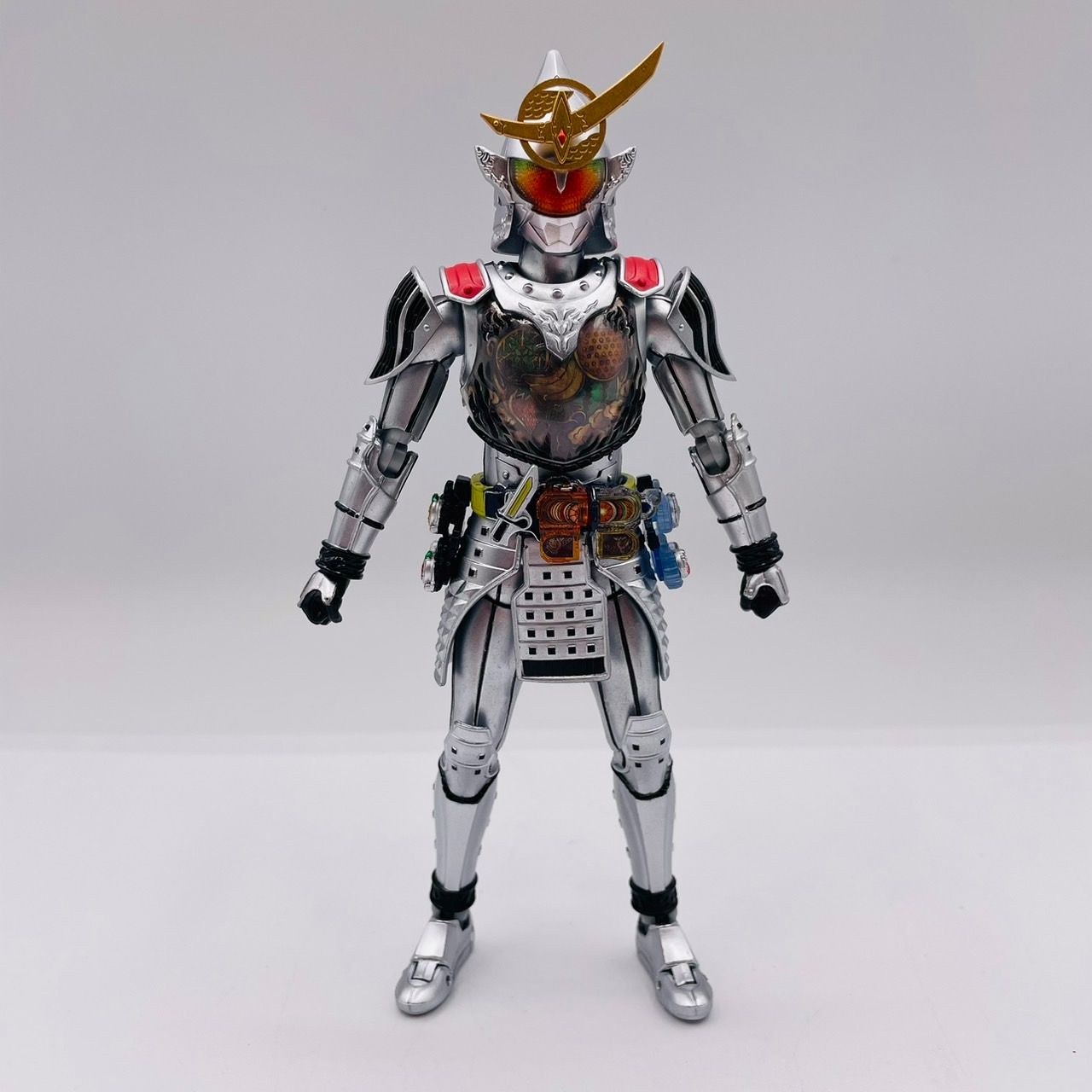 SHFiguarts 仮面ライダー鎧武 極アムーズ S.H.Figuarts 仮面ライダー鎧武 極アームズ | 魂ウェブ