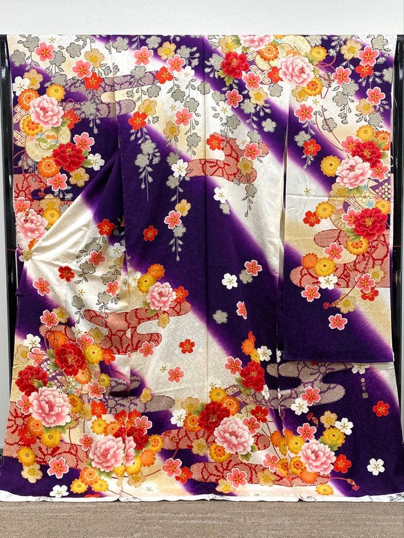 メーカー品振袖 仮絵羽 紫野 刺繍 金彩 正絹 未仕立て品 八掛付き