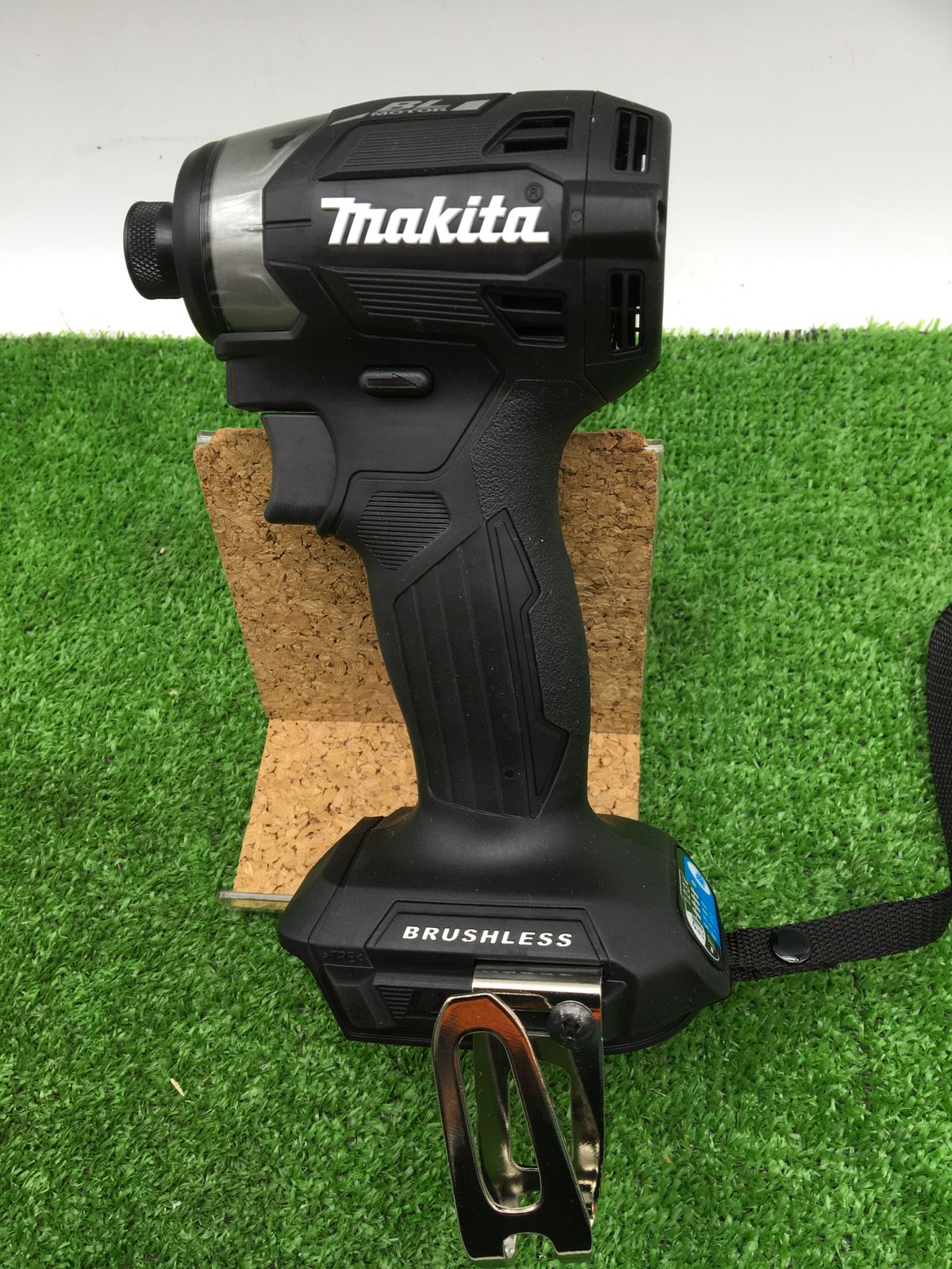 領収書発行可】☆[本体のみ]Makita/マキタ 18v充電式インパクトドライバ TD173DZB [黒/Black]  [ITMIE4C1537U][エコツール知立店] - メルカリ