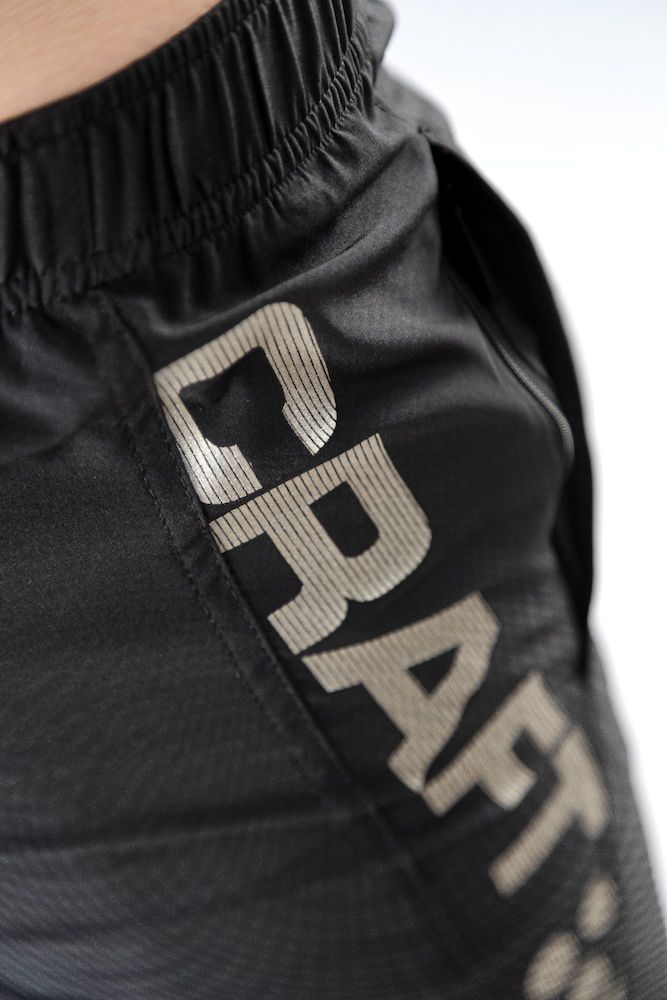 クラフト CRAFT MEN'S Deft Stretch Shorts  1905969 999000 ブラック