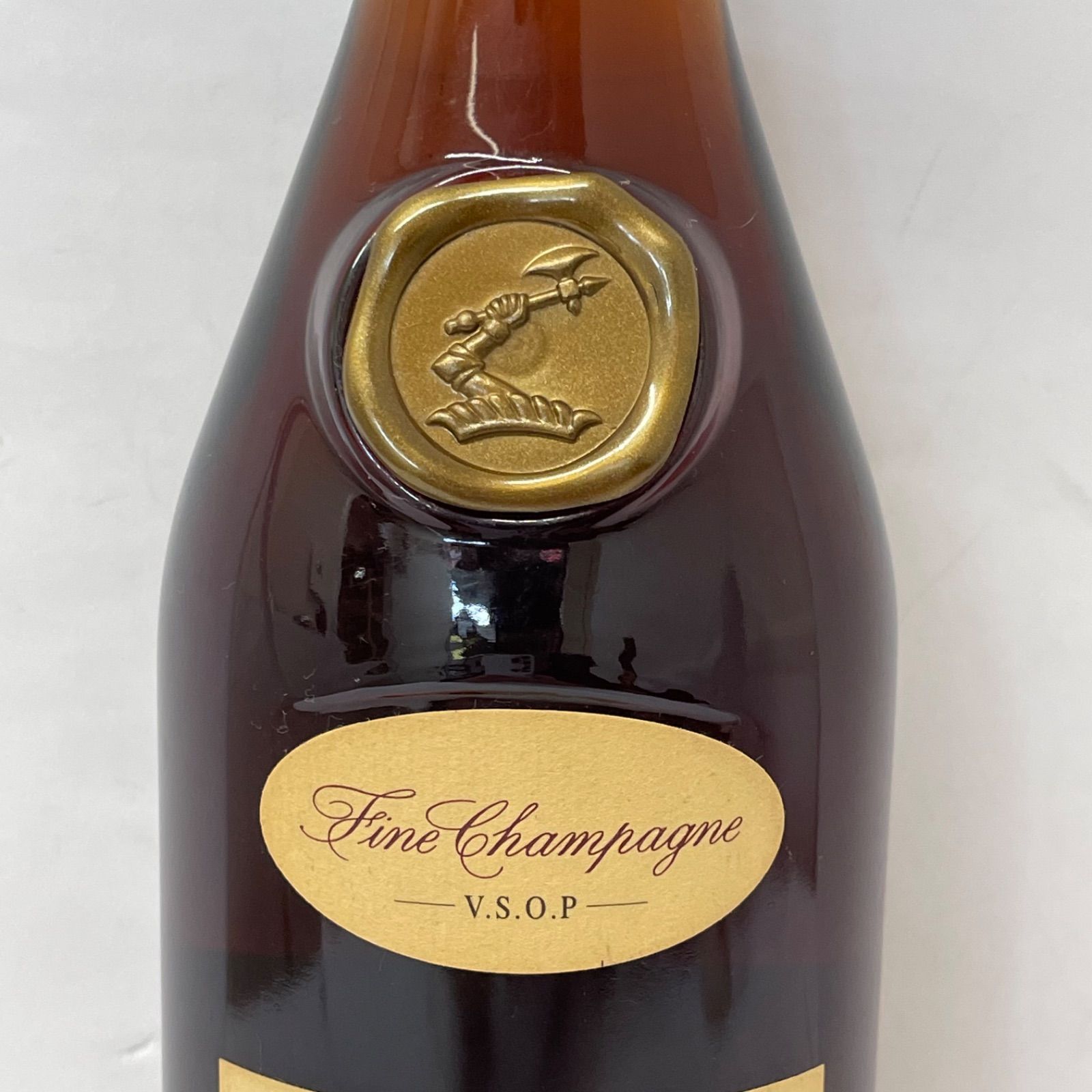 ヘネシー HENNESSY コニャック V.S.O.P. ロングネック 700ml 未開栓