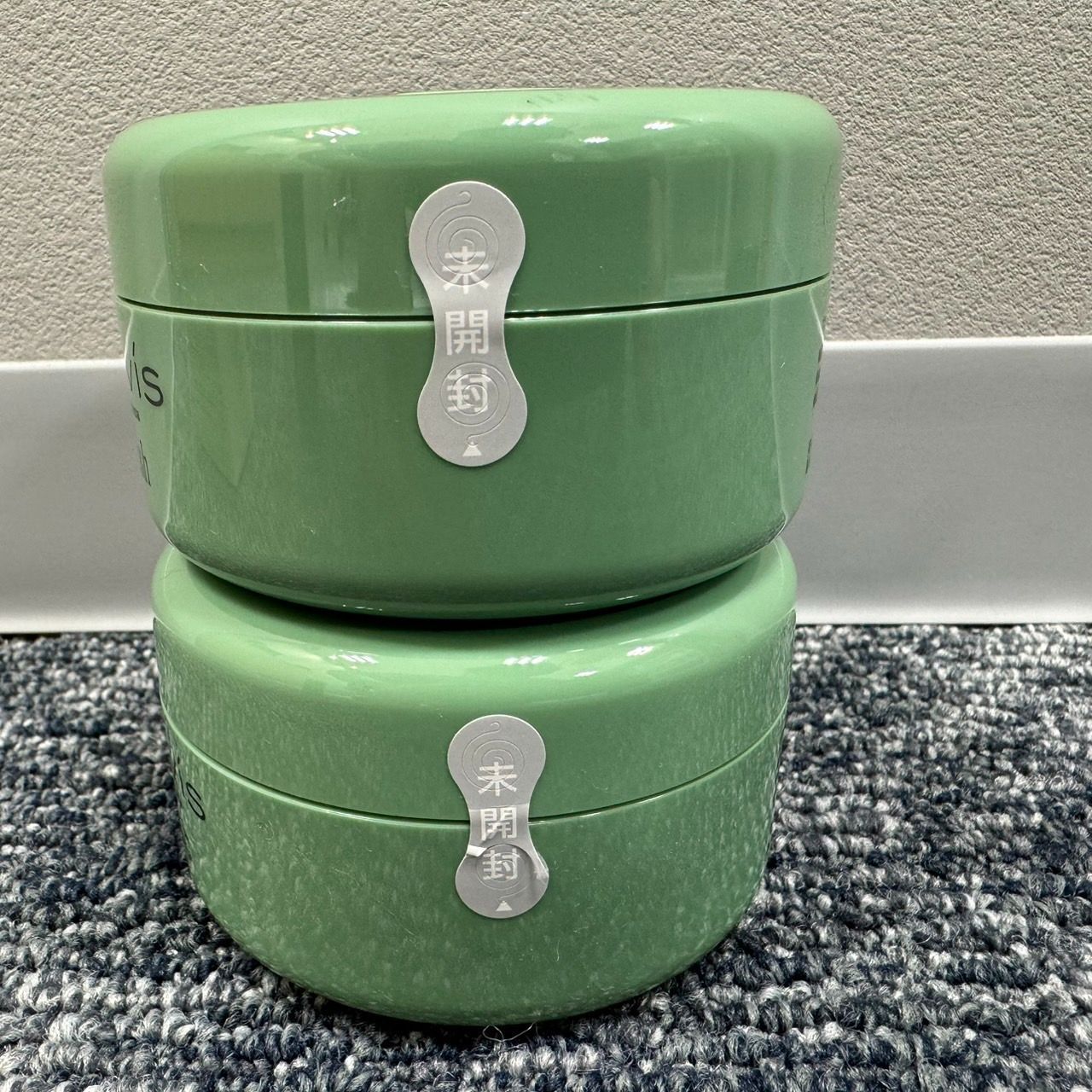 新品　未使用　マナビス　化粧品　2点 マナビス 薬用 ホワイトニング エッセンスEX マナビス化粧品 402