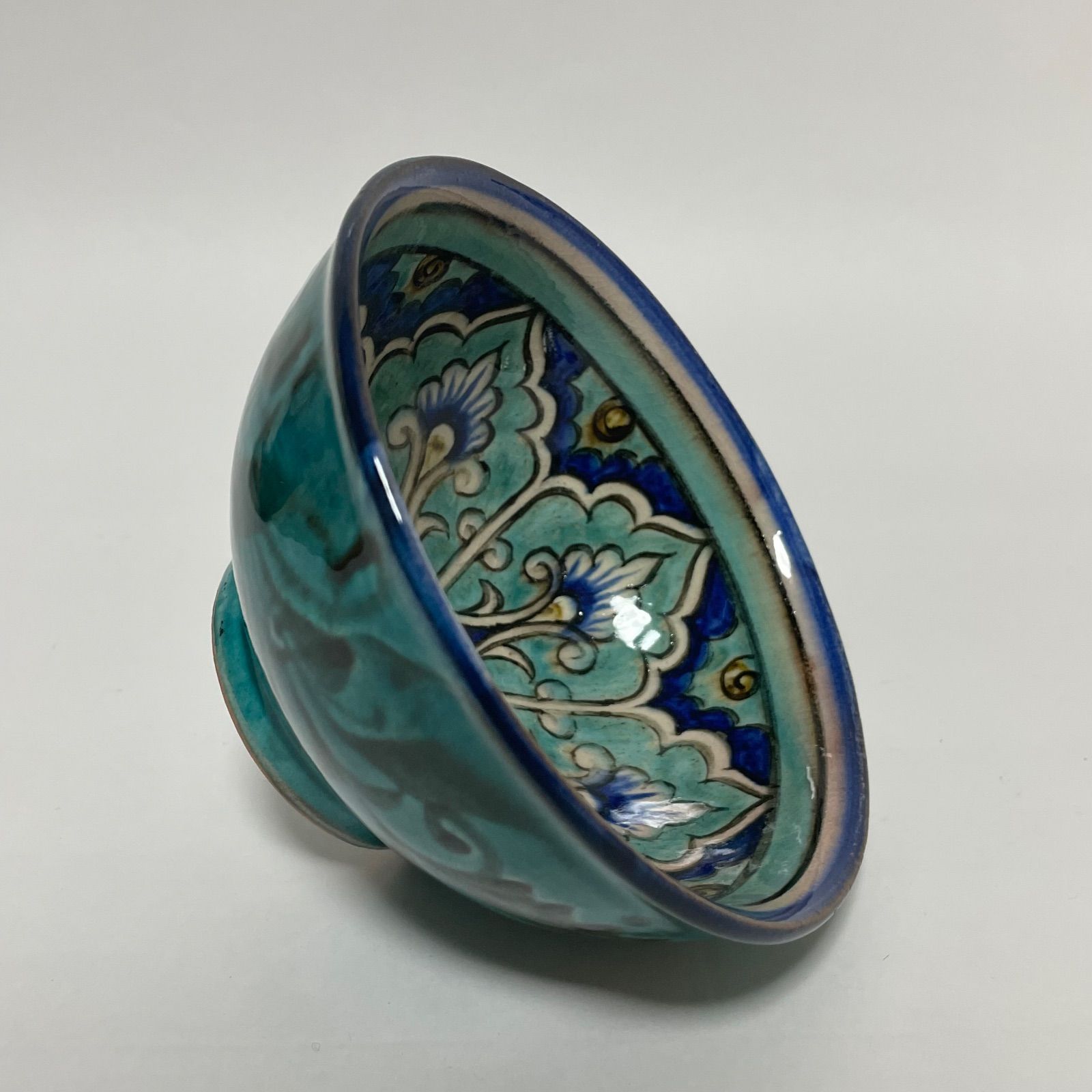 ウズベキスタン　リシタン陶器 ウズベキスタンの工芸・リシタン陶器 四角深皿 / 14×14cm