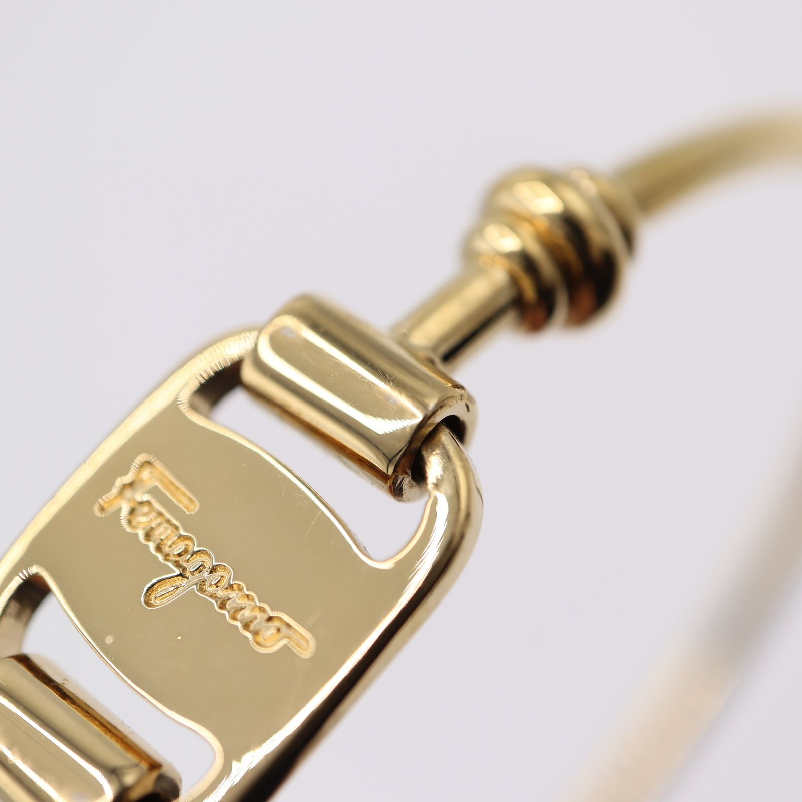 Salvatore Ferragamo サルヴァトーレフェラガモ バングル ブレス