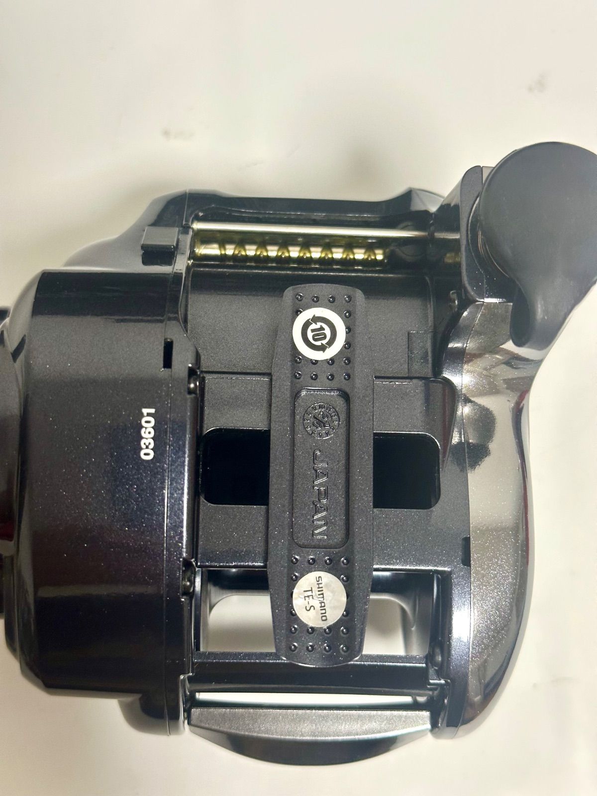 新品未使用 16フォースマスター2000 シマノ 16フォースマスター 2000 未使用 電動リール SHIMANO