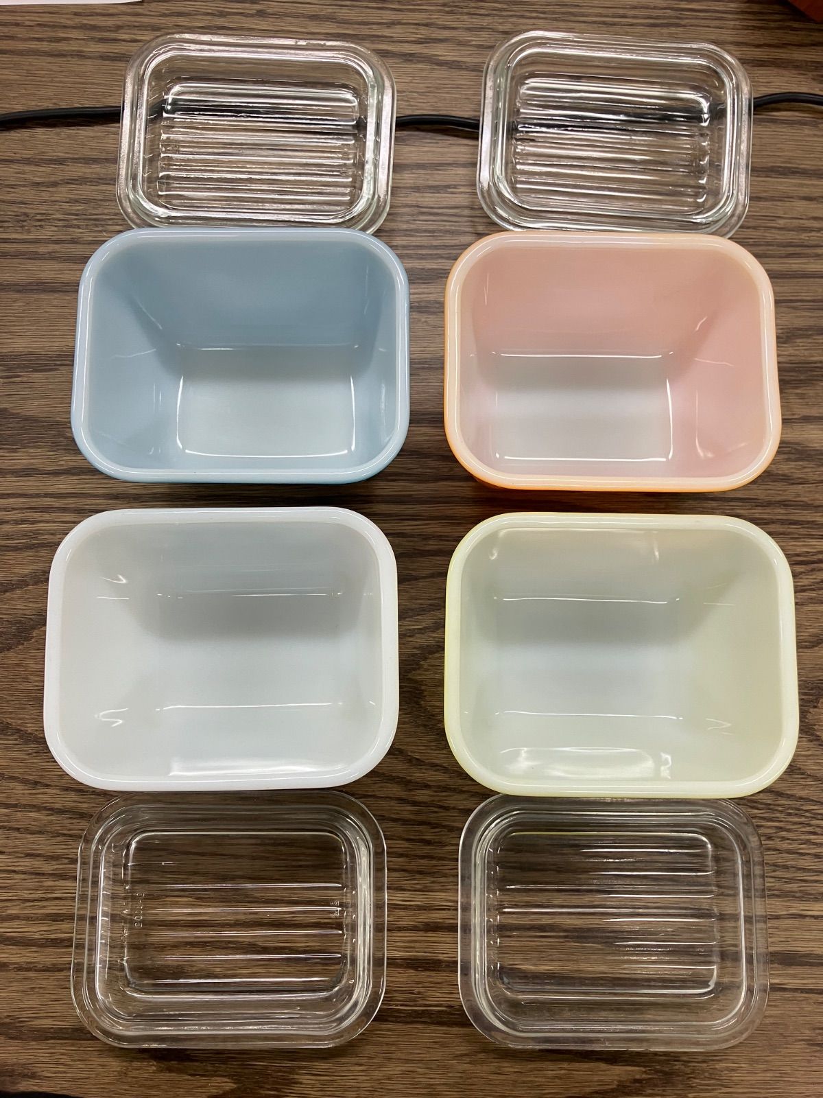 パイレックス　レフリジレーター　3色　蓋付き　4点セット パイレックス レフリジレーター 3色 蓋付き 4点セット パイレックス