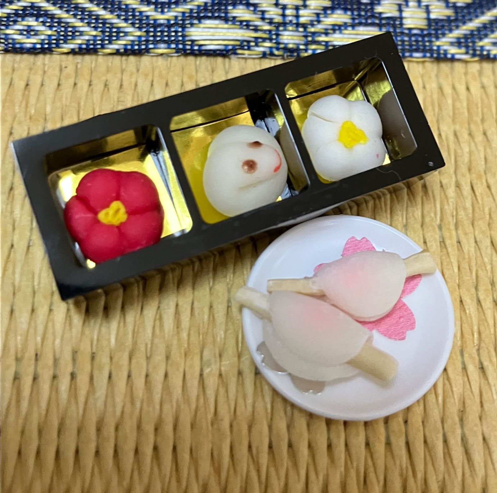 ハンドメイド】ミニチュア樹脂粘土 お正月和菓子セット 練り切り3種