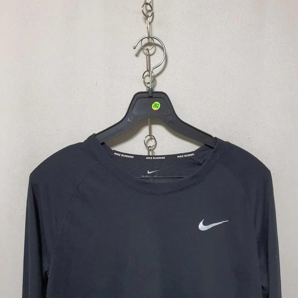 Q ー 282 Nike(ナイキ） 長袖 ロングスリーブ L