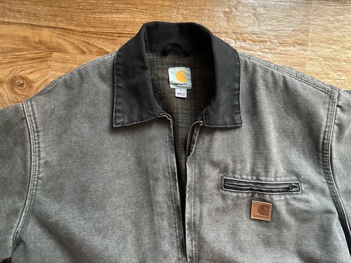 Carhartt カーハート デトロイトジャケット j97 GVL L サイズ