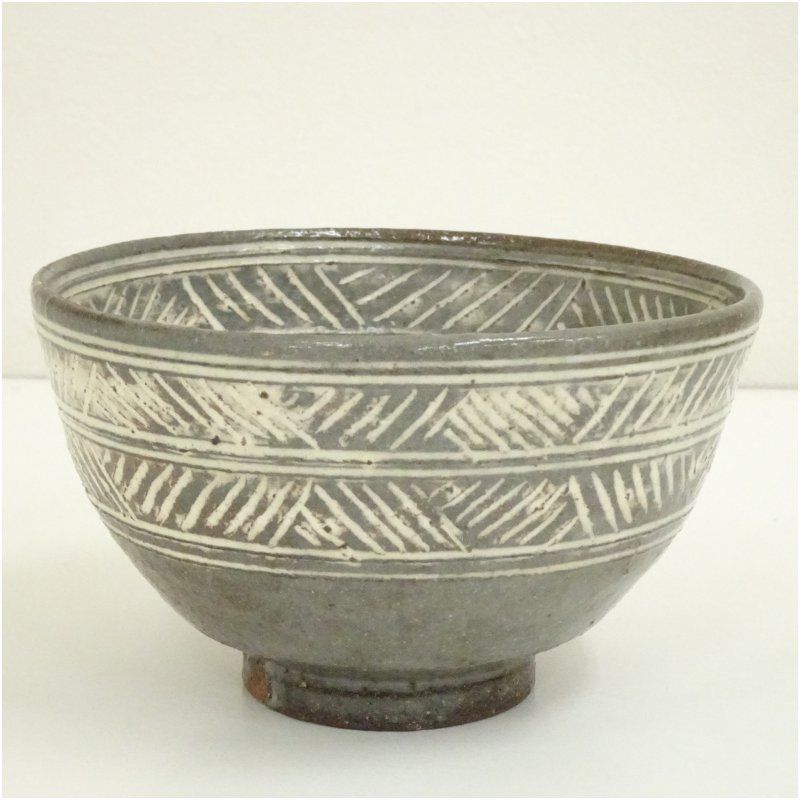 清水茂生造 三島茶碗 共箱 茶道 抹茶 おしゃれ 抹茶茶碗 抹茶碗 和食器 レトロ 茶器 骨董 茶わん 茶会 茶の湯 5月 春