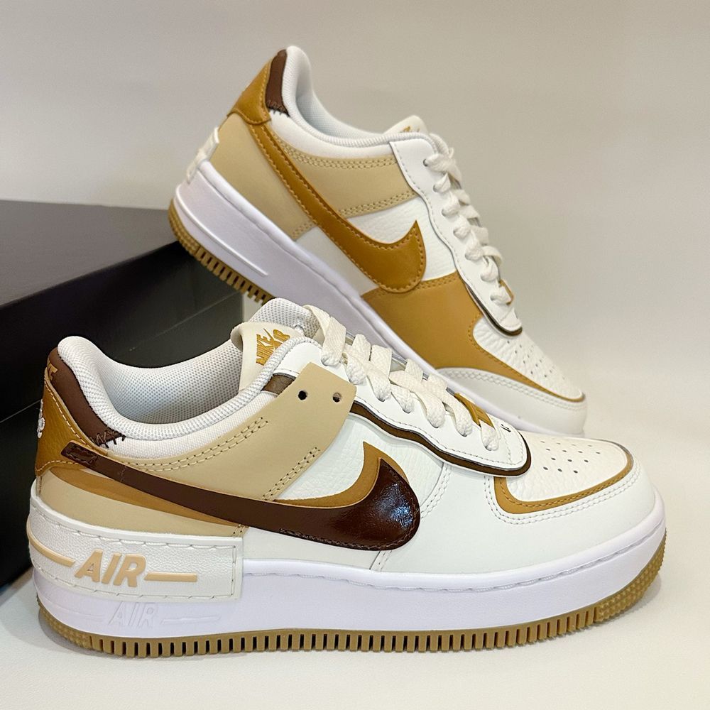 新品未使用】NIKEナイキ スニーカー NIKE W AF1 SHADOW セイル/カカオワオ 男女兼用 DZ1847-106 23cm-30cm -  メルカリ