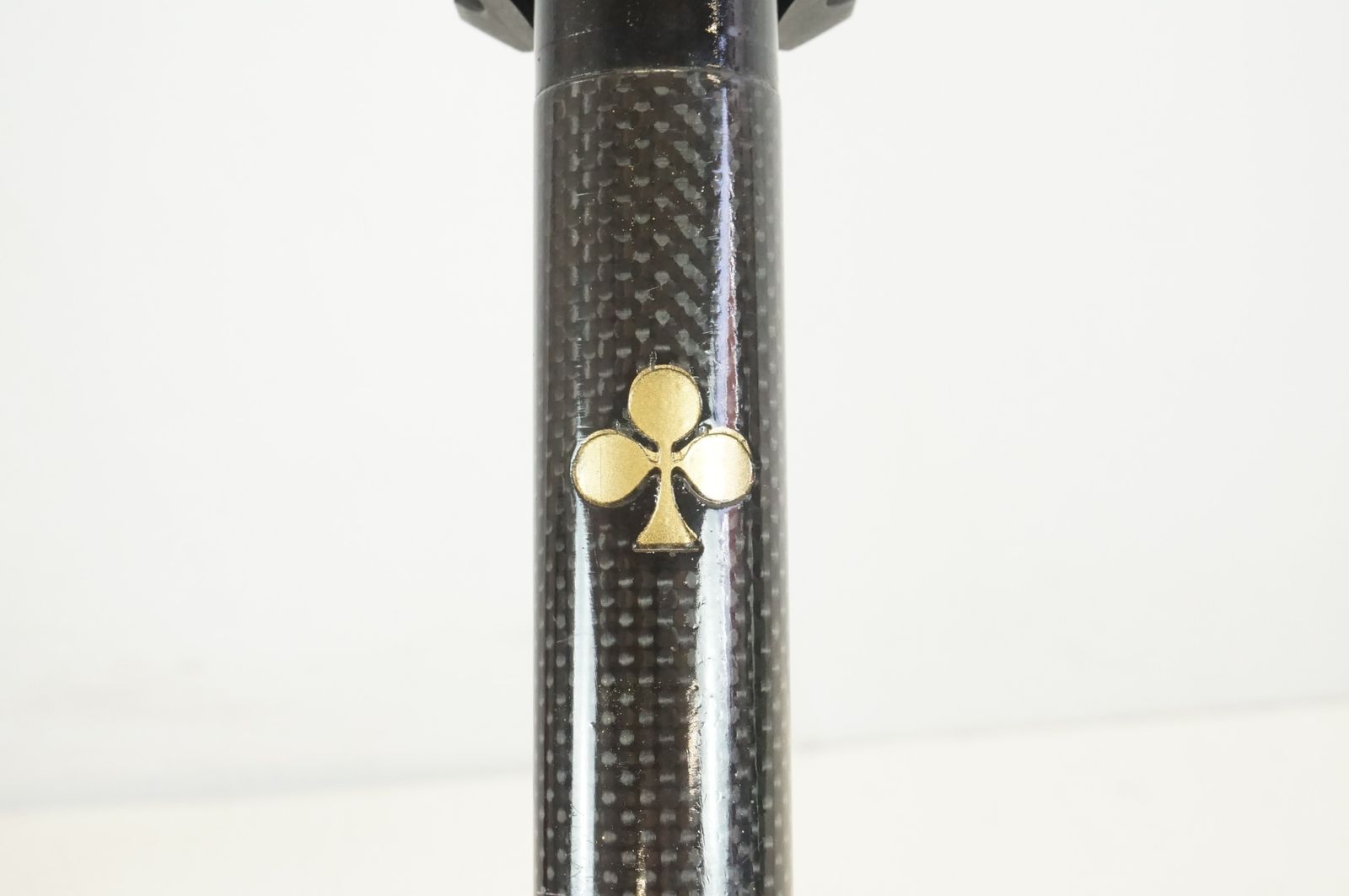 カーボンシートポスト