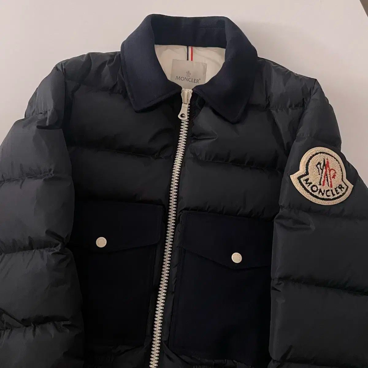 Moncler MONCLER(モンクレール) ami(アミ) ダウンジャケット